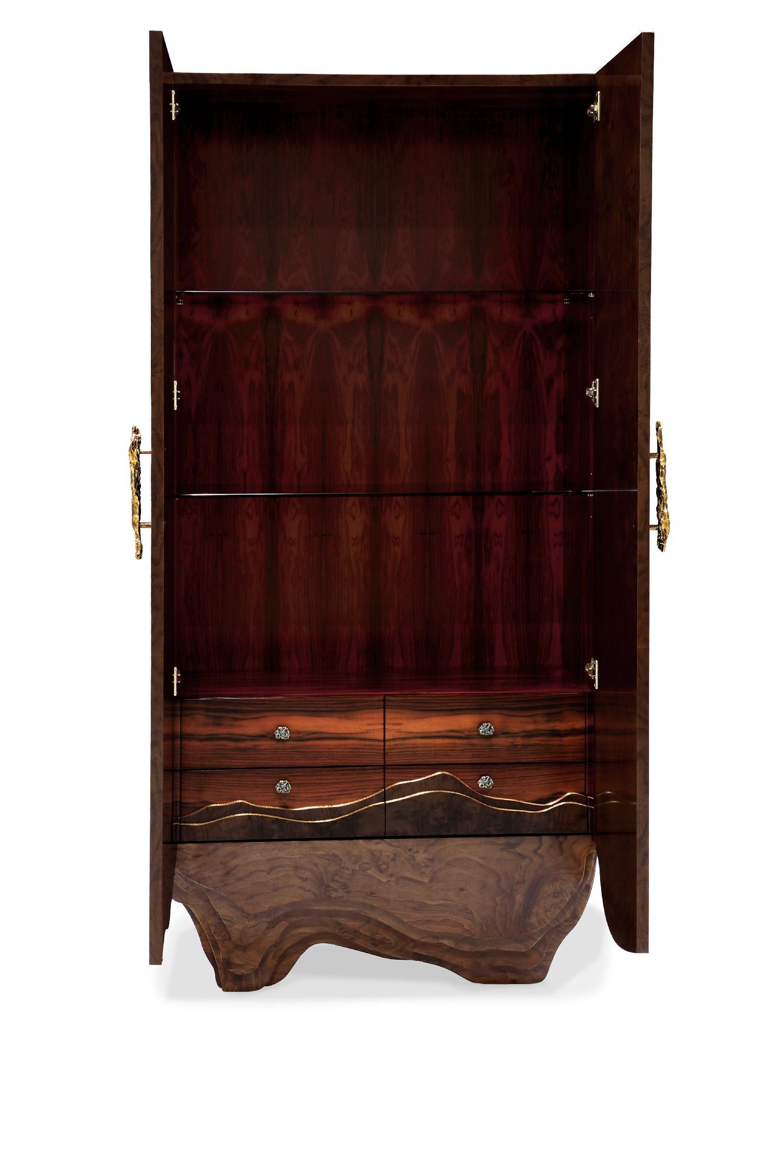 Huang Cabinet with Walnut Root Veneer and Brushed Brass Detail by Brabbu For Sale 2