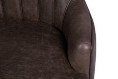 Sessel aus pflaumenfarbenem Leder und mattem, gealtertem Messing