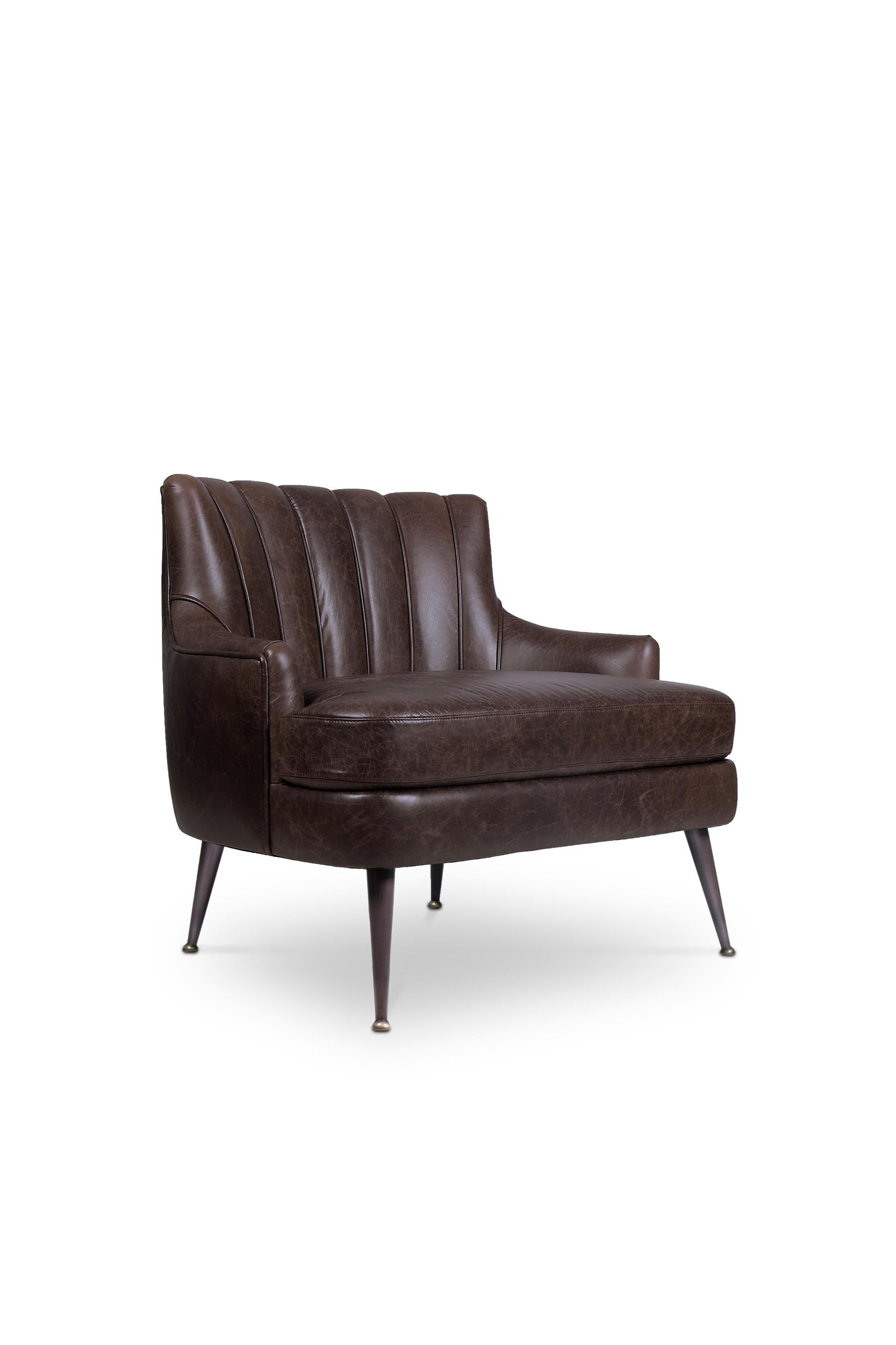 Modern Plum Armchair in Leather And Matte Aged Brass For Sale