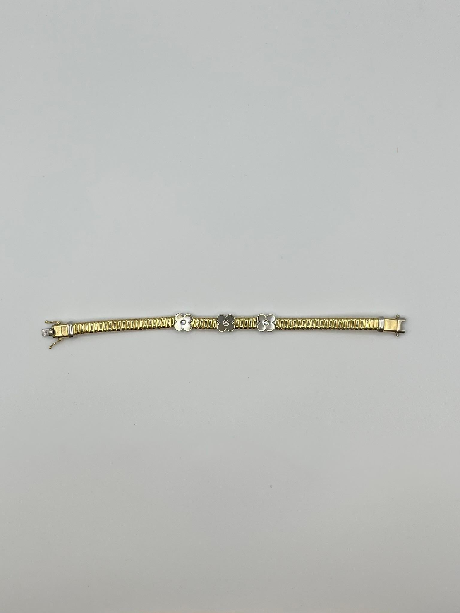 Pulsera Tubogas de oro amarillo y blanco de 18 quilates con diamantes en venta 2