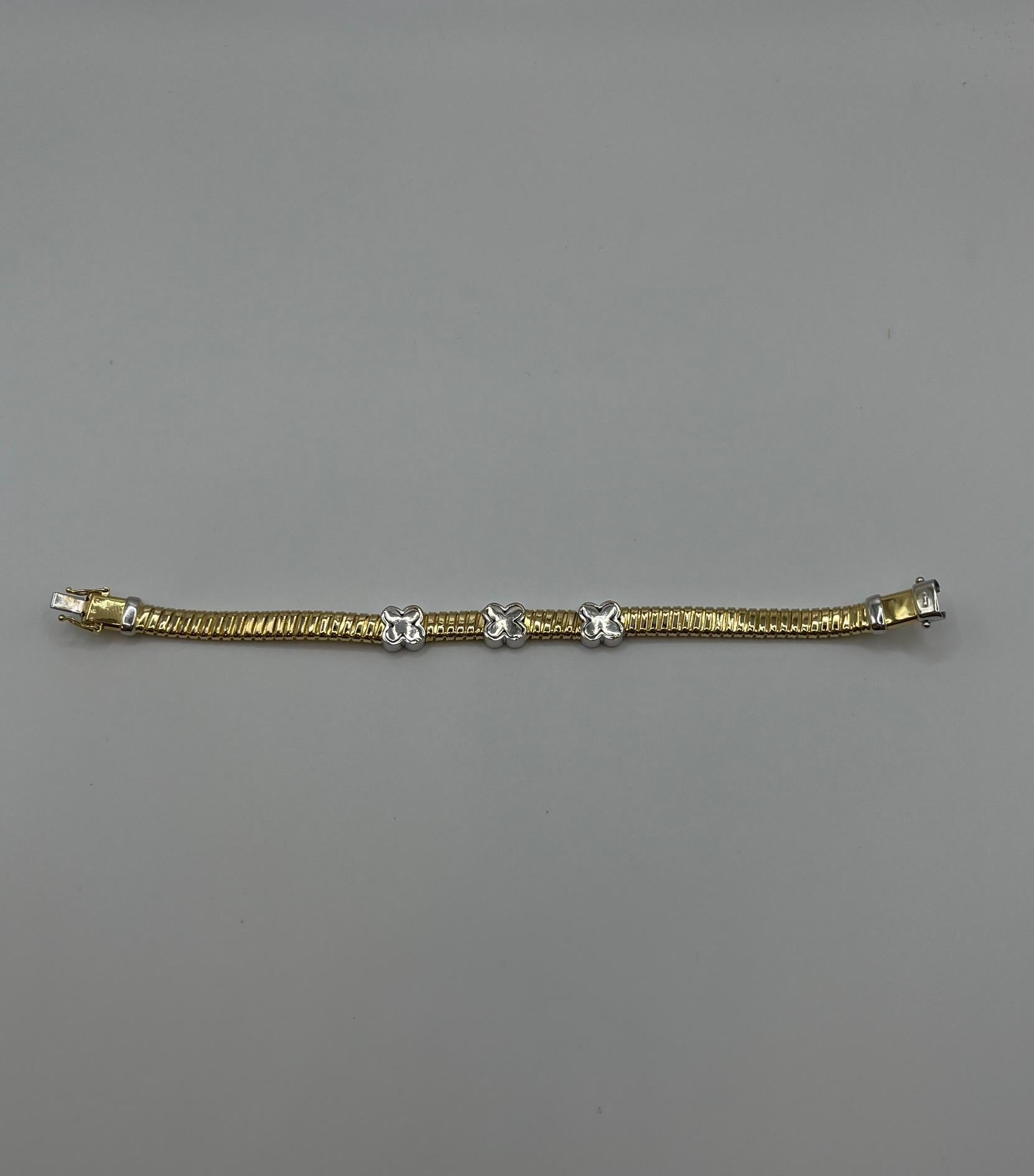 Pulsera Tubogas de oro amarillo y blanco de 18 quilates con diamantes en venta 3