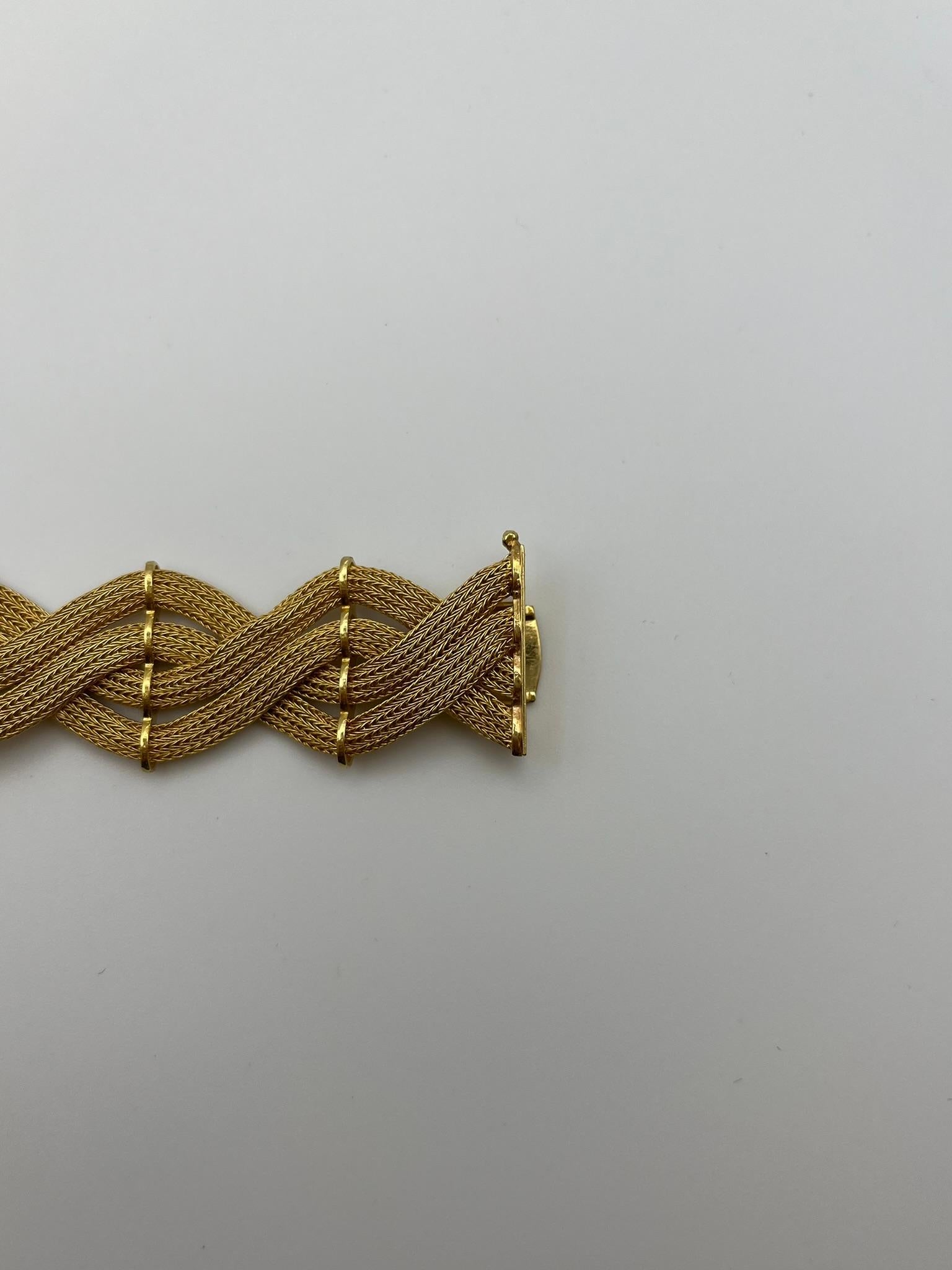 Bracelet vintage en or jaune 18 carats tressé en vente 3