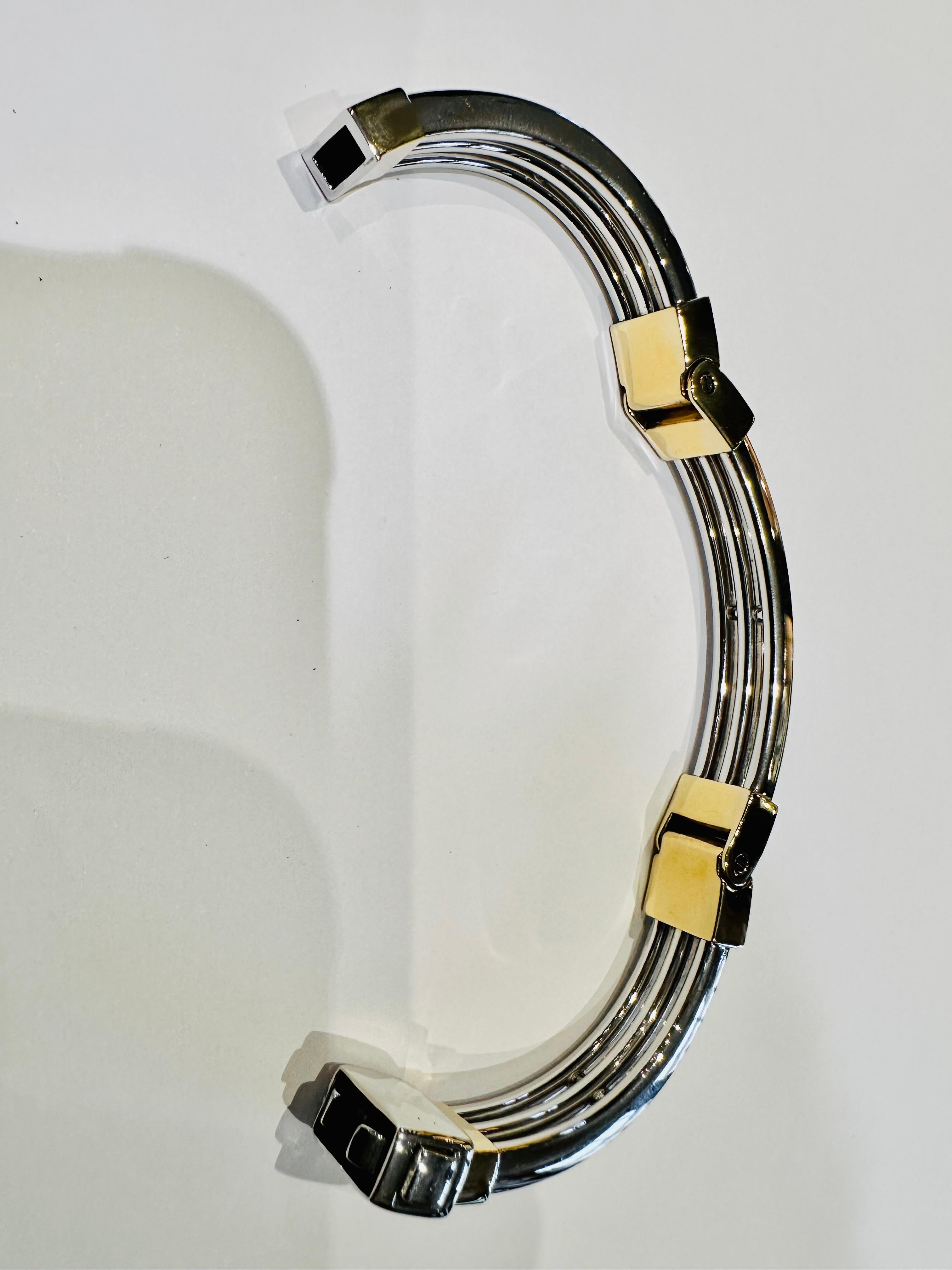 Baraka Bracelet in 18 kt White and Yellow Gold: Elegance Made in Italy In New Condition For Sale In Guidizzolo, IT