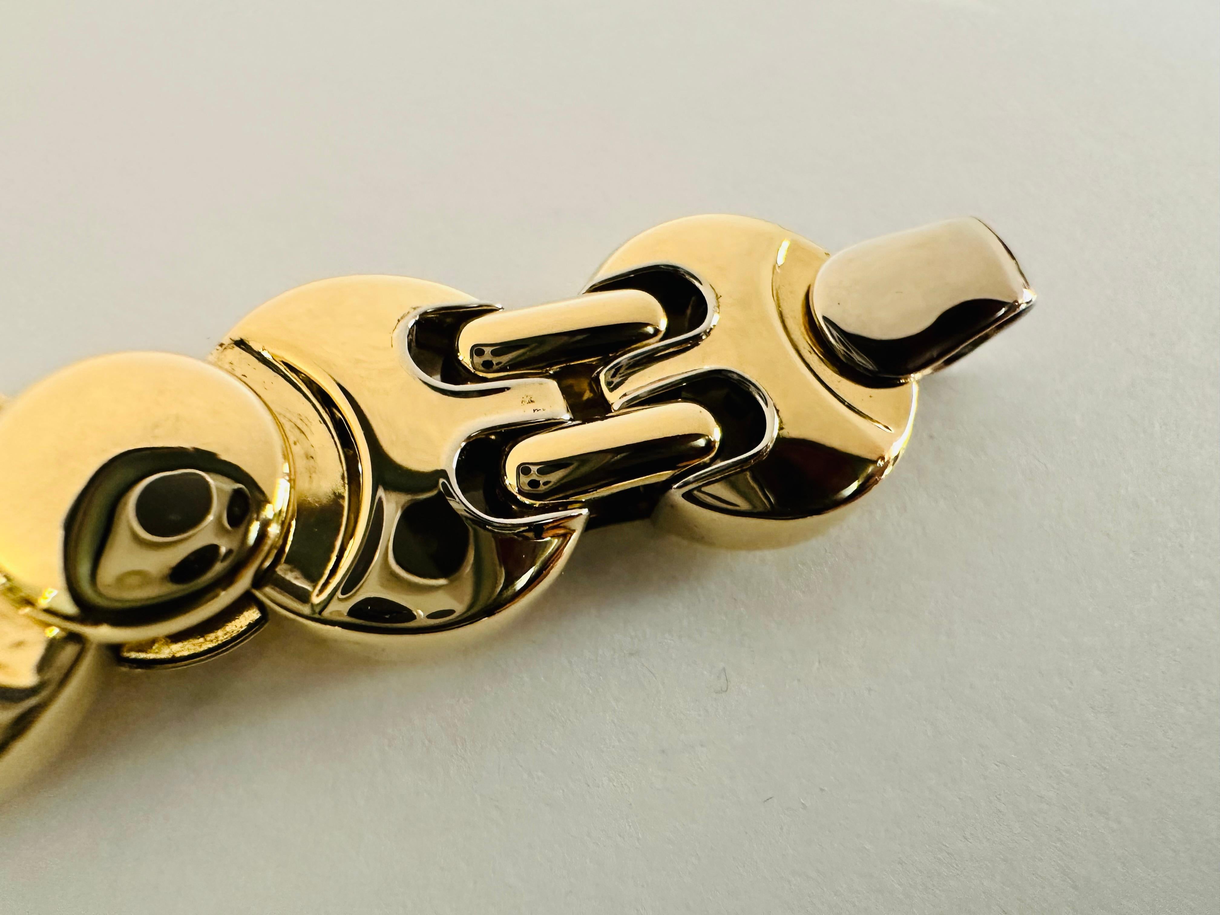 Bracelet Baraka en or bicolore 18kt  Puissance et raffinement dans un design unique en vente 2