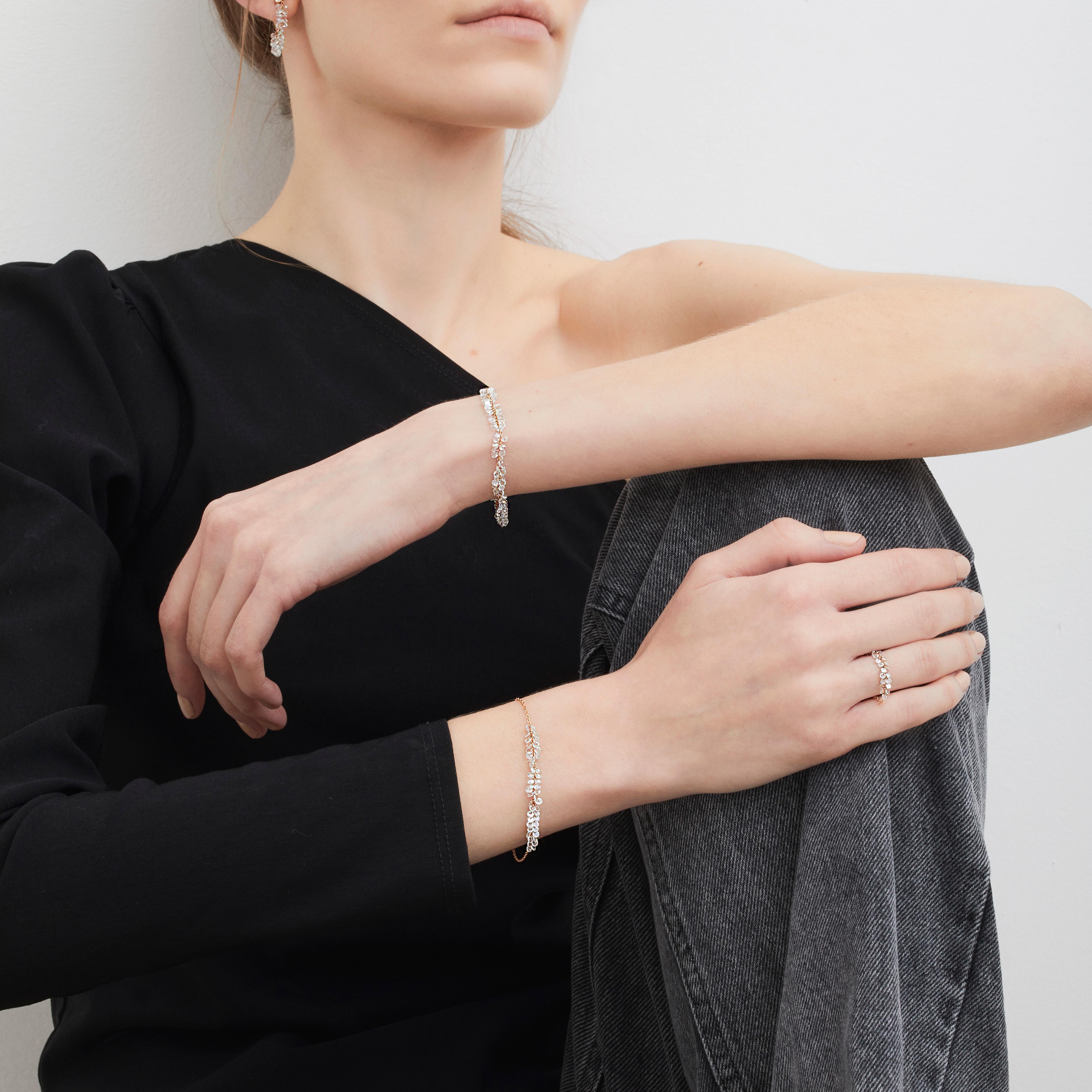 Moderne Bracelet Constellation en or jaune et diamants taillés en rose en vente