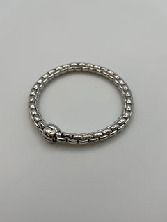 Fope Flex'it bracelet in 18 kt white gold.