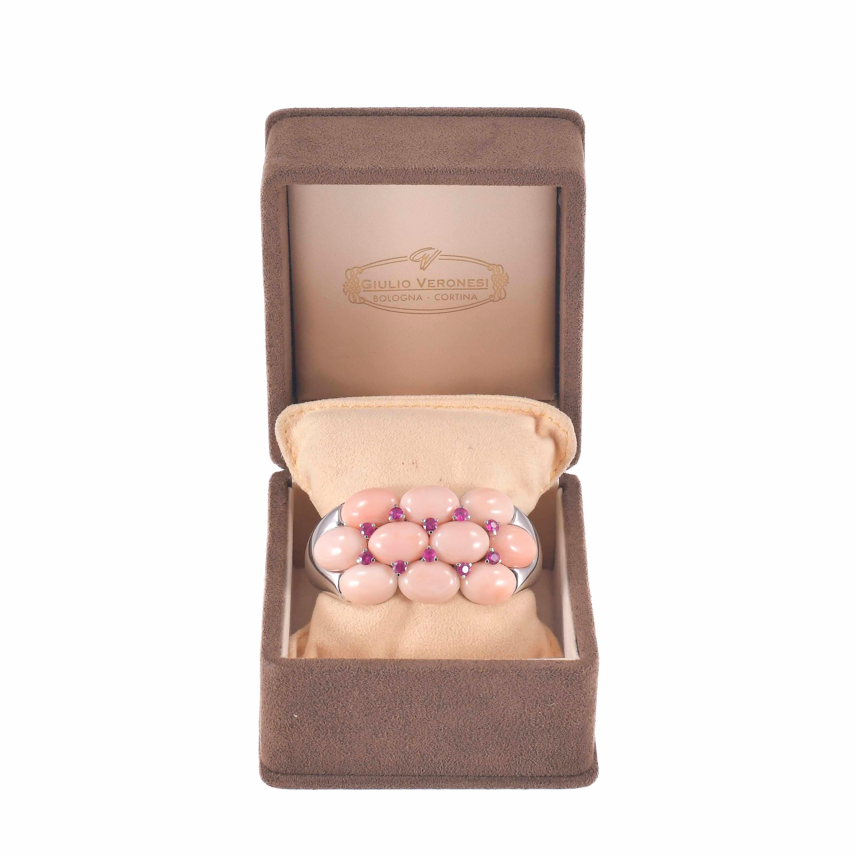 Bracelet en or blanc 18 carats (750/1000), marqué 