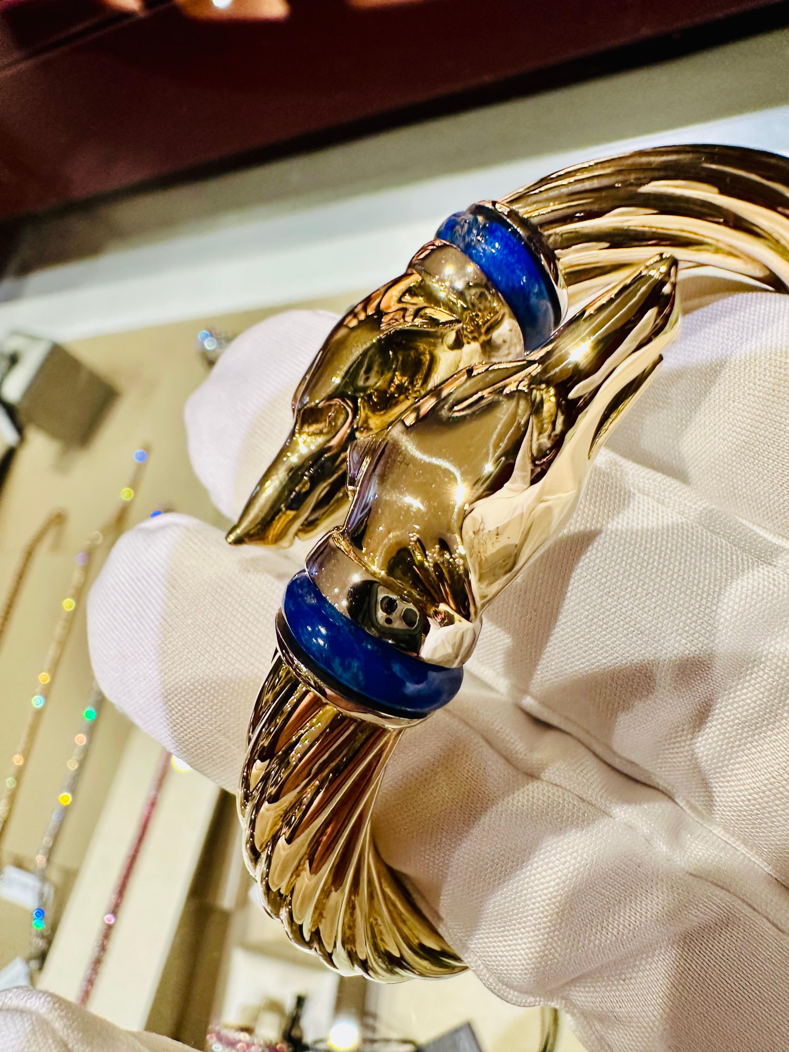 Bracciale in Oro Giallo 18 kt con Teste Levriero – Simbolo di Eleganza e Forza For Sale 6