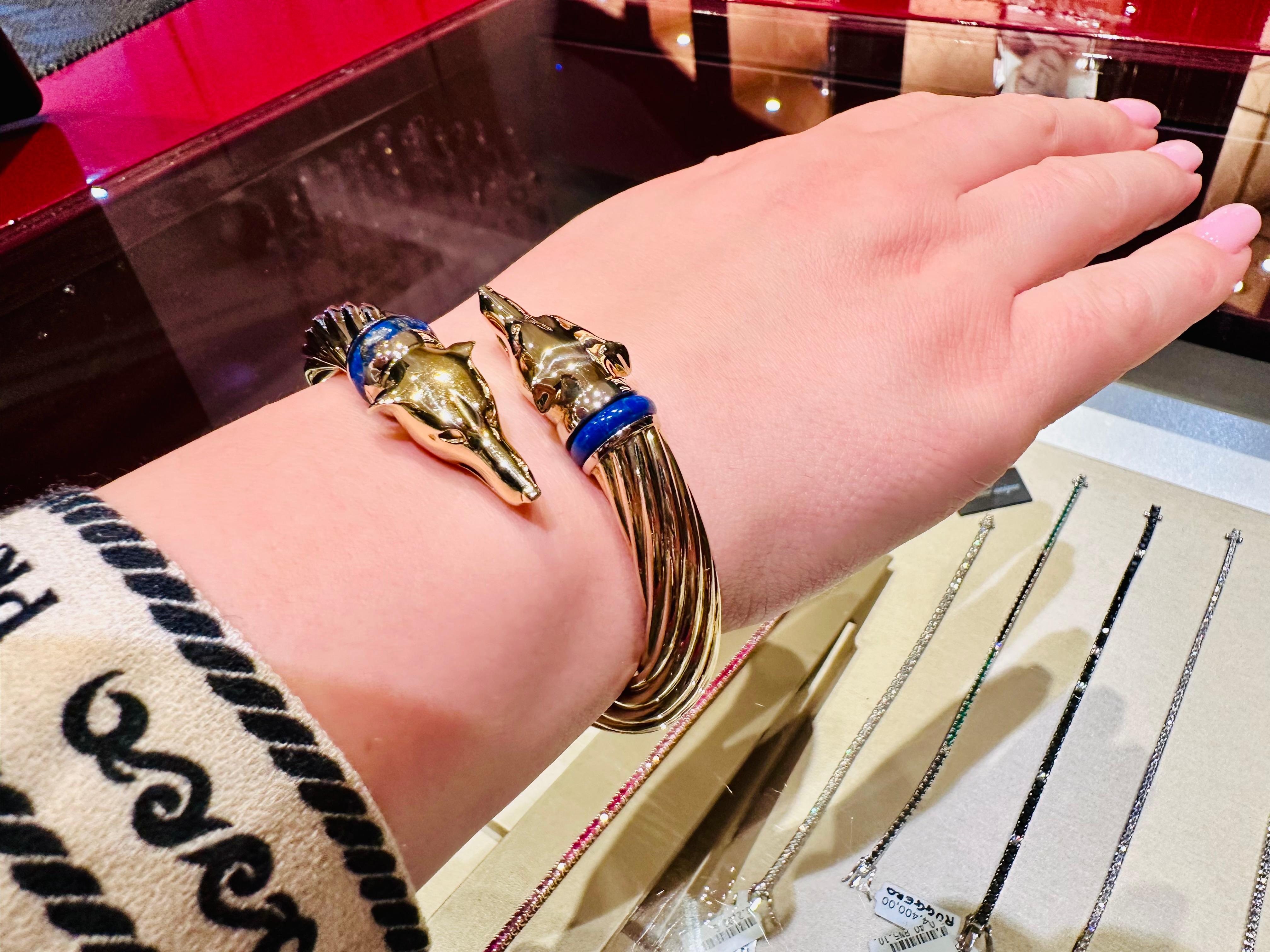 Mixed Cut Bracciale in Oro Giallo 18 kt con Teste Levriero – Simbolo di Eleganza e Forza For Sale
