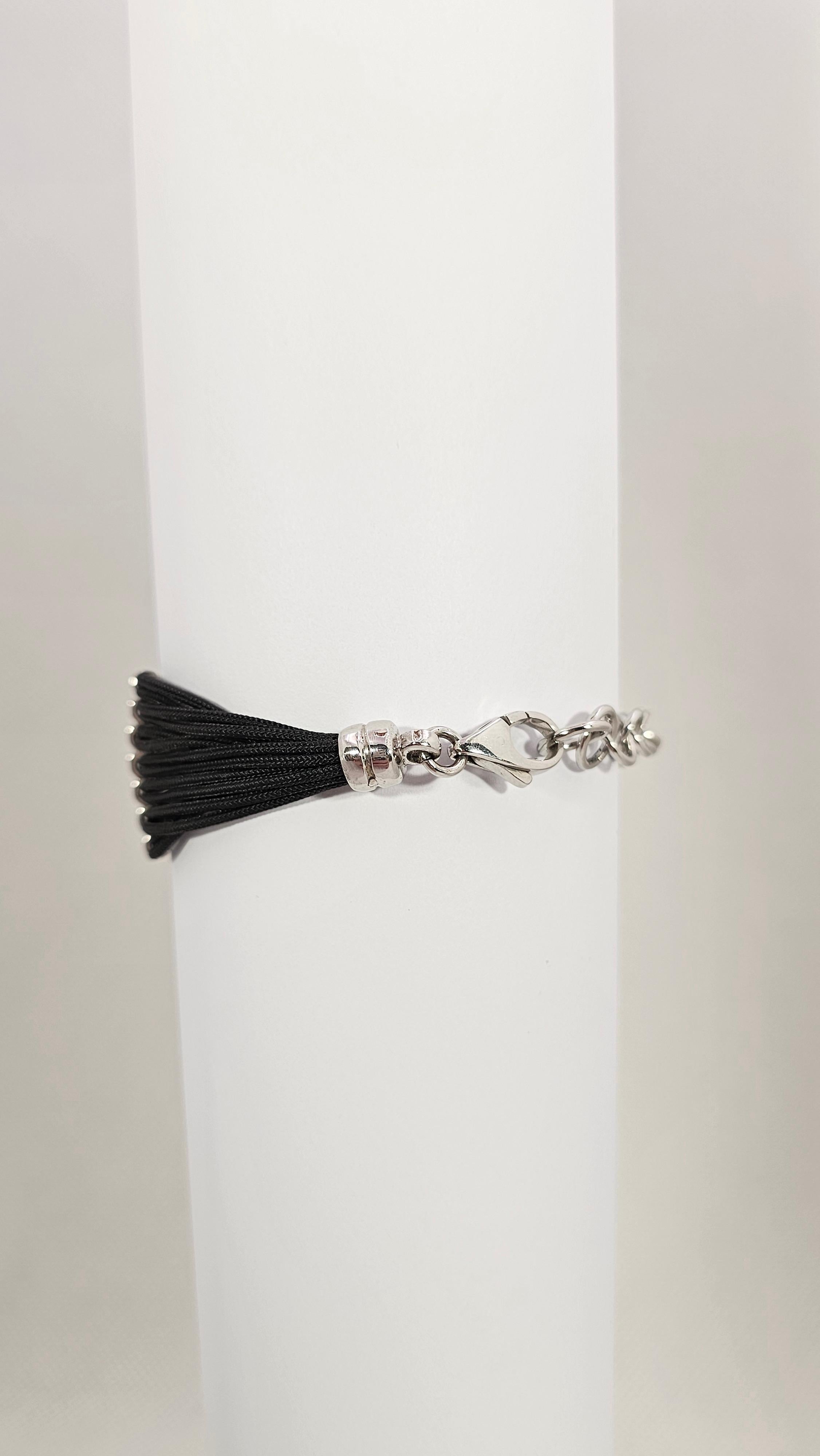 Women's or Men's Bracelet in Navy Sagola, White Gold and Diamonds For Sale