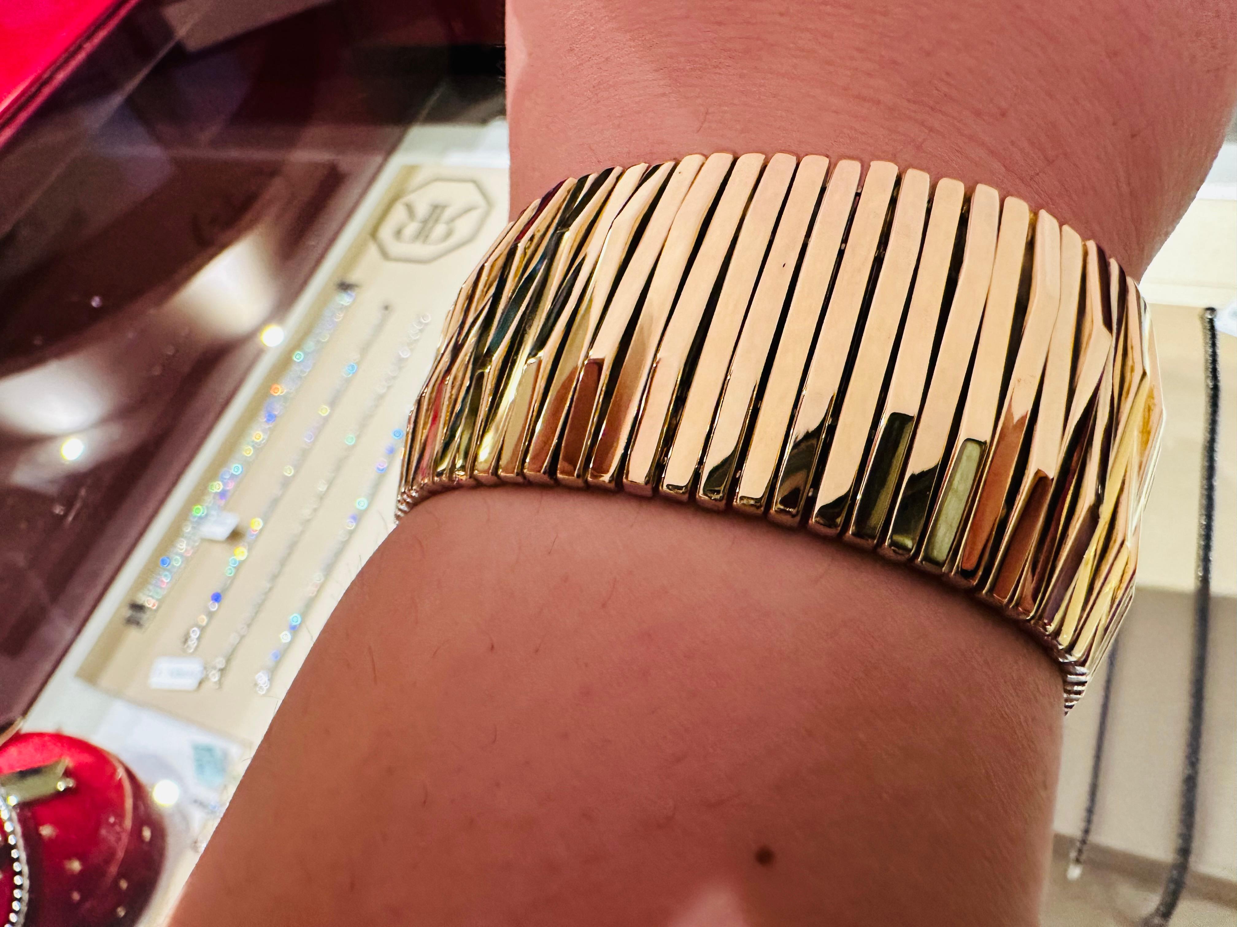 Bracciale oro Chimento: L’arte dell’eleganza  oro giallo e bianco 18kt For Sale 1