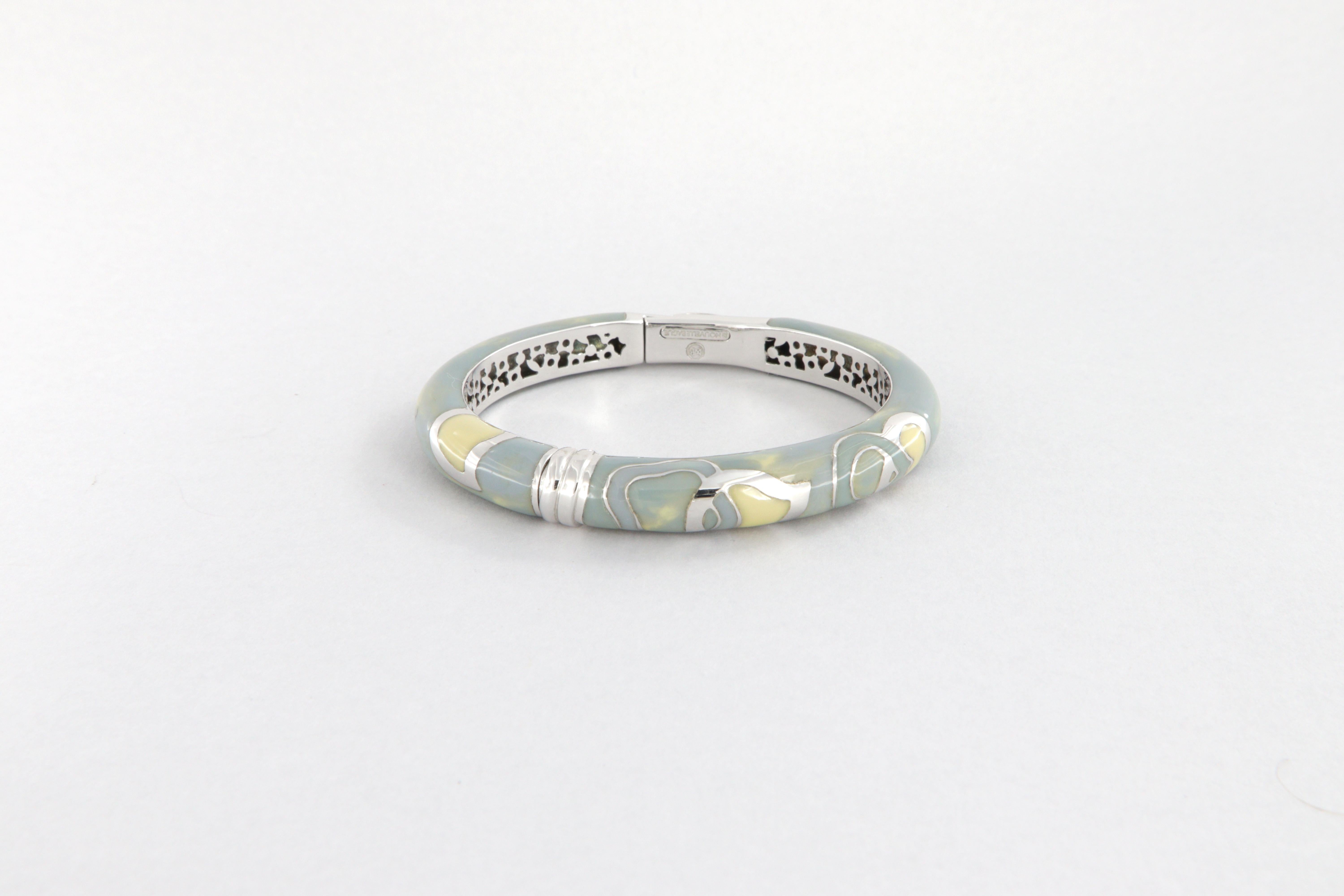 Bracciale rigido La Nouvelle Bague in oro, argento e smalto In condizioni Nuovo in vendita a Perugia, IT