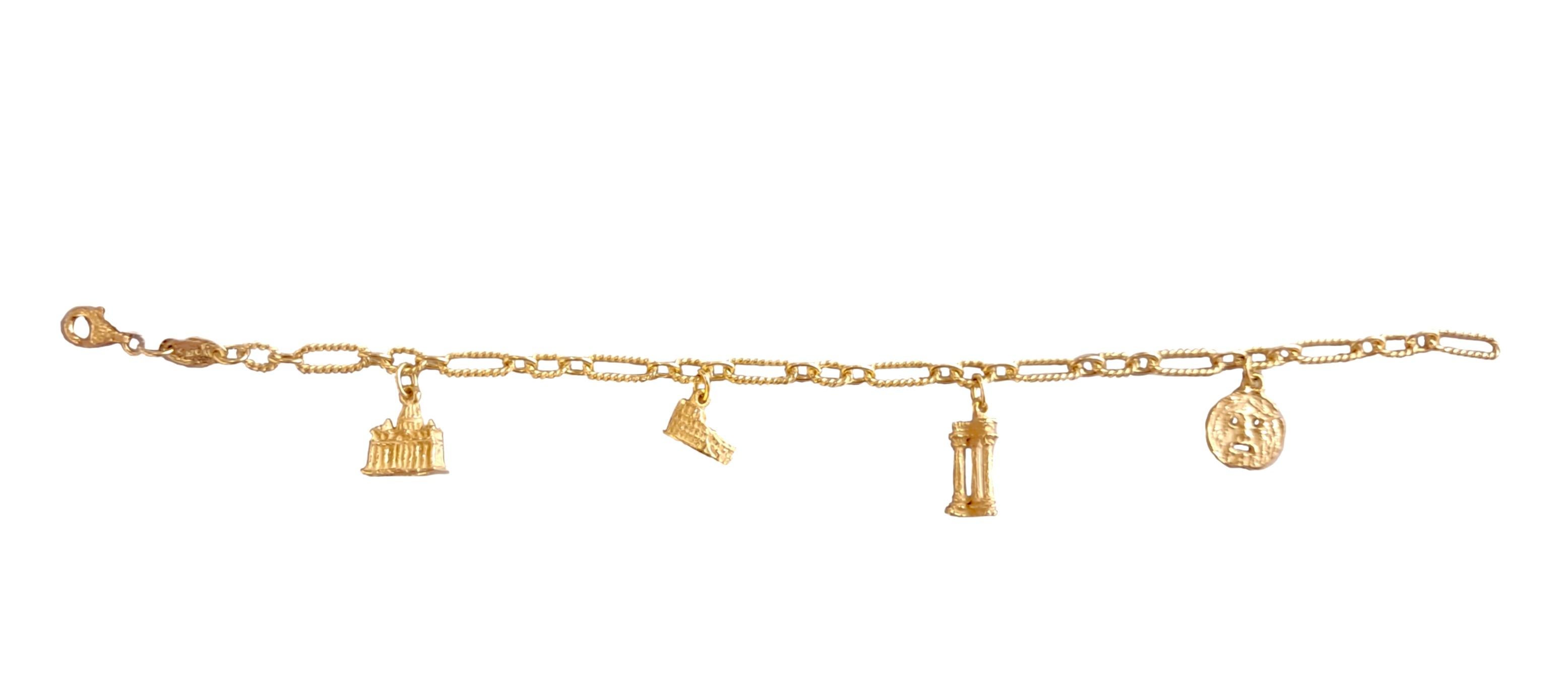 Bracelet Sacchi avec monuments miniatures de Rome en or 18 carats Unisexe en vente