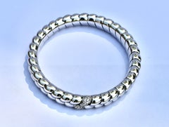 18K White Gold Stretch Bracelet with Diamonds