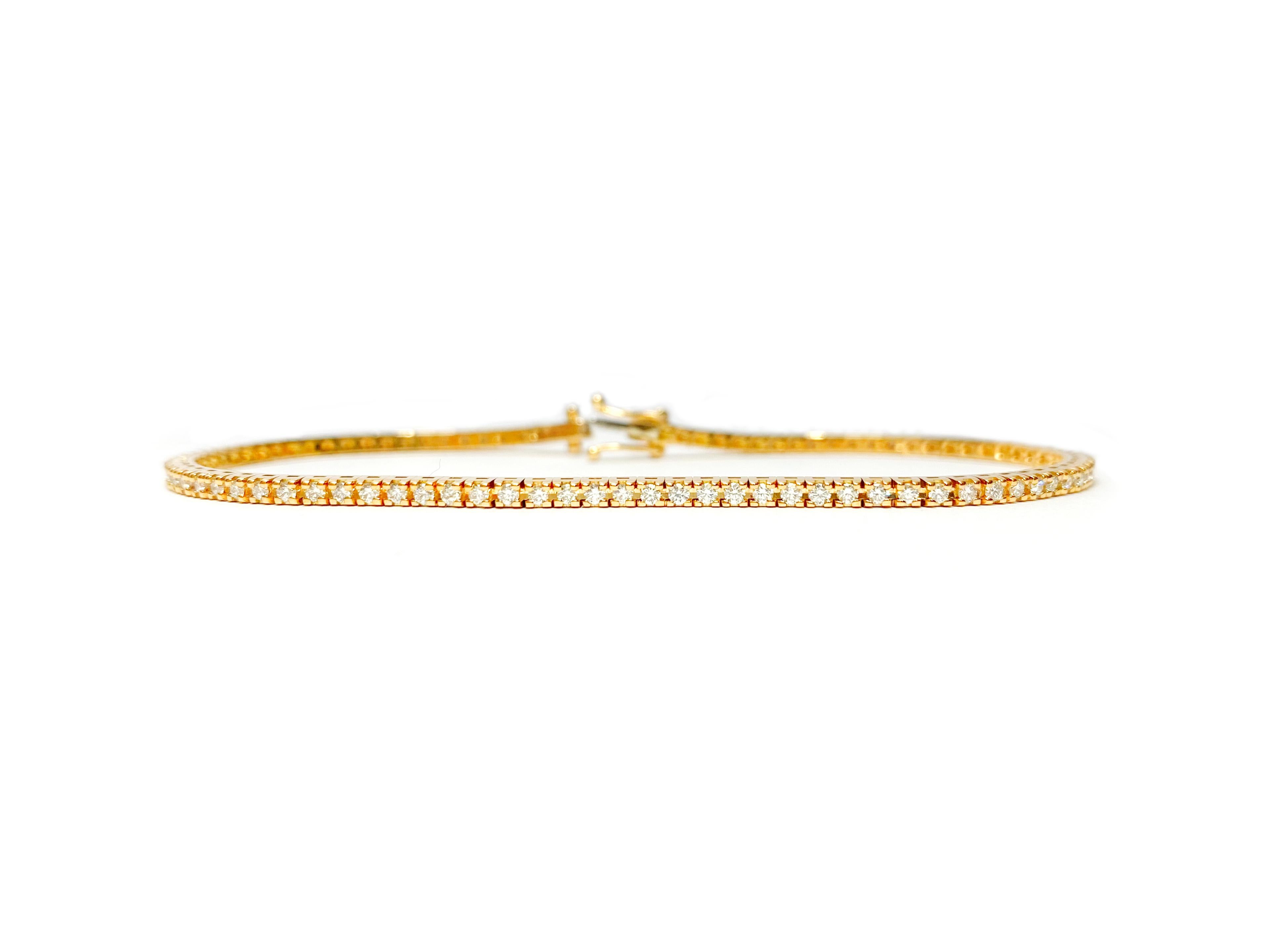 18 kt Red Gold Tennis Bracelet with 1.00 Carat F Diamonds  In New Condition For Sale In Bari, IT