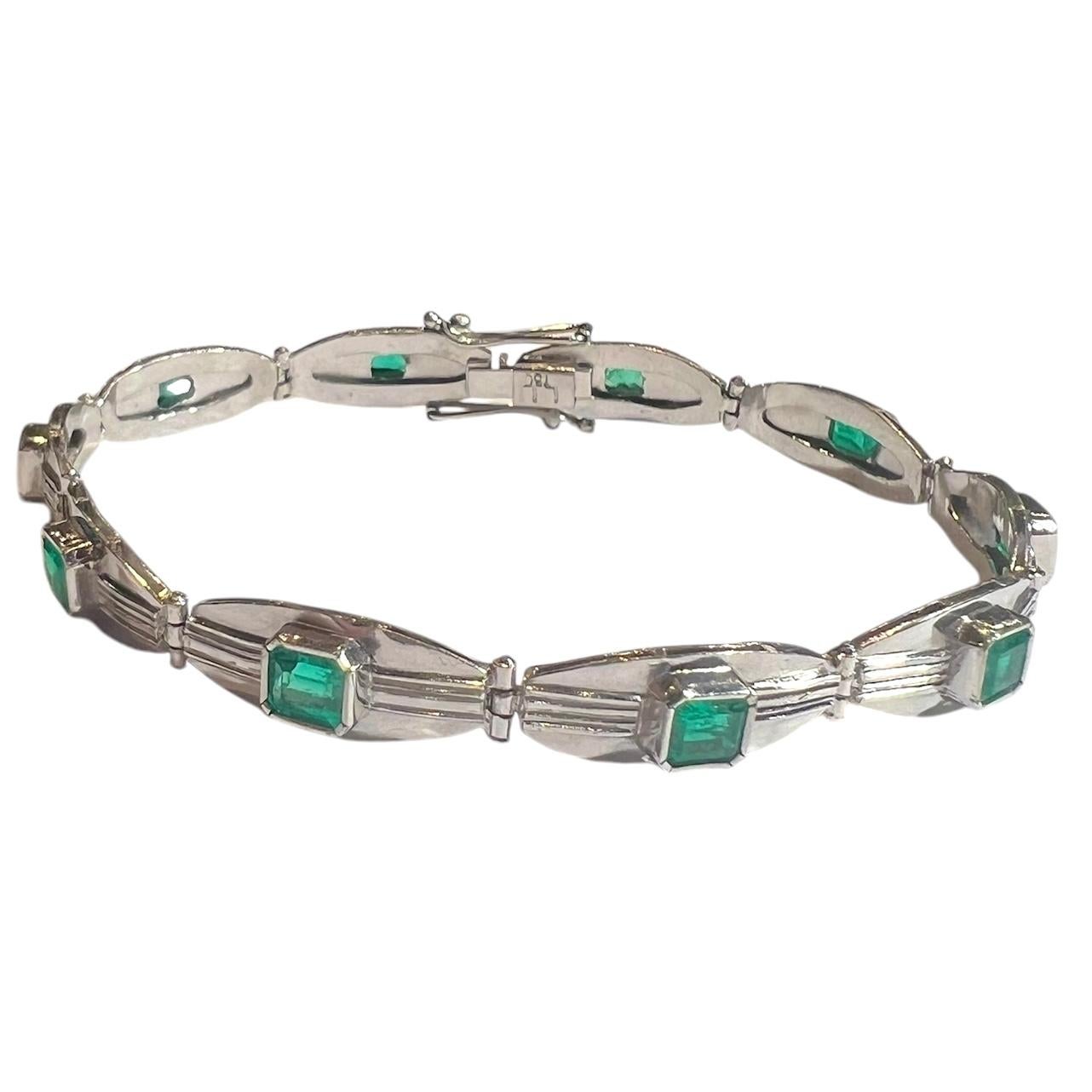 Artisan Bracelet 10 emeralds for 2 carats, 18-carat white gold For Sale