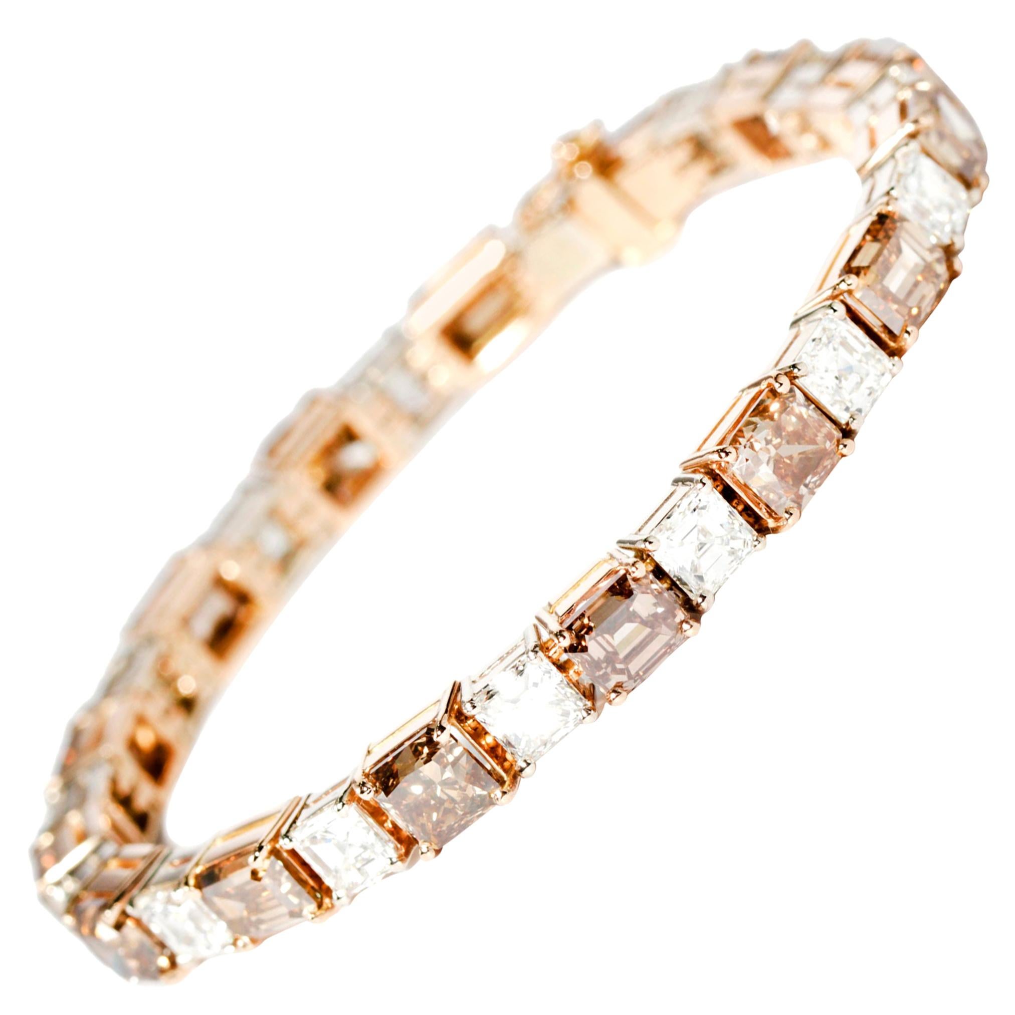 Brown 16, 08ct 
White Diamond Bracelet For Sale