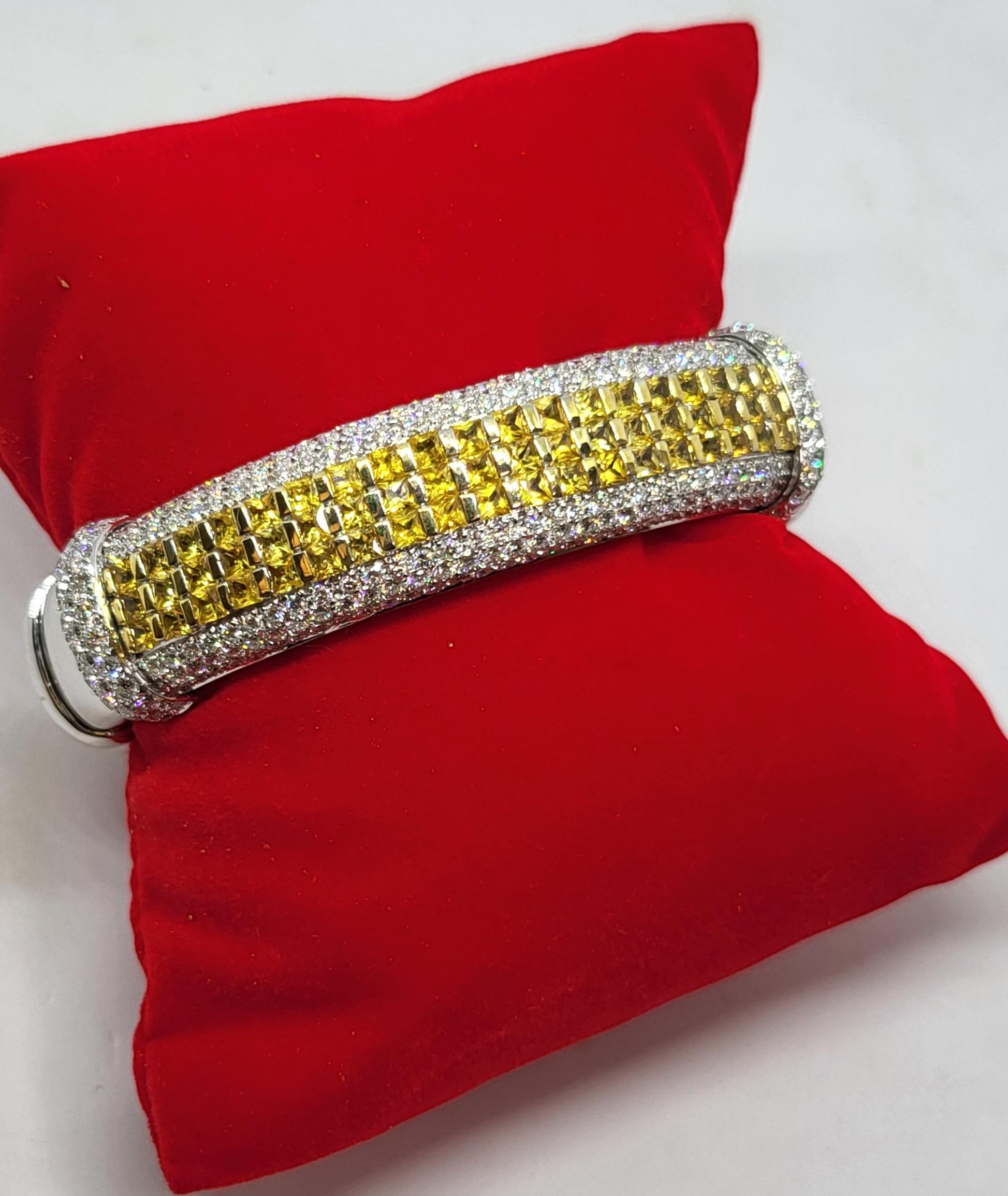Bracelet 18 kt gold diamonds + sapphire cabouchon earrings  1