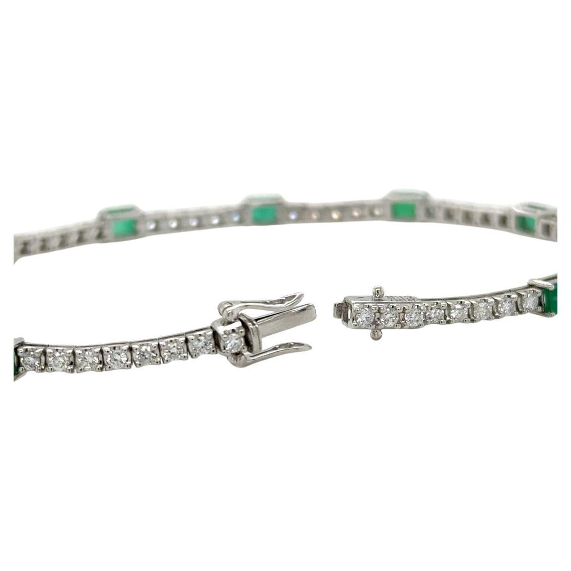 Emerald Cut Bracelet 18kt Gold Tennis Emeralds & Diamonds For Sale