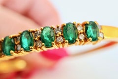 Bracelet 9 Emeralds Approximate 3 Carat in 14 Karat Yellow Gold Setting