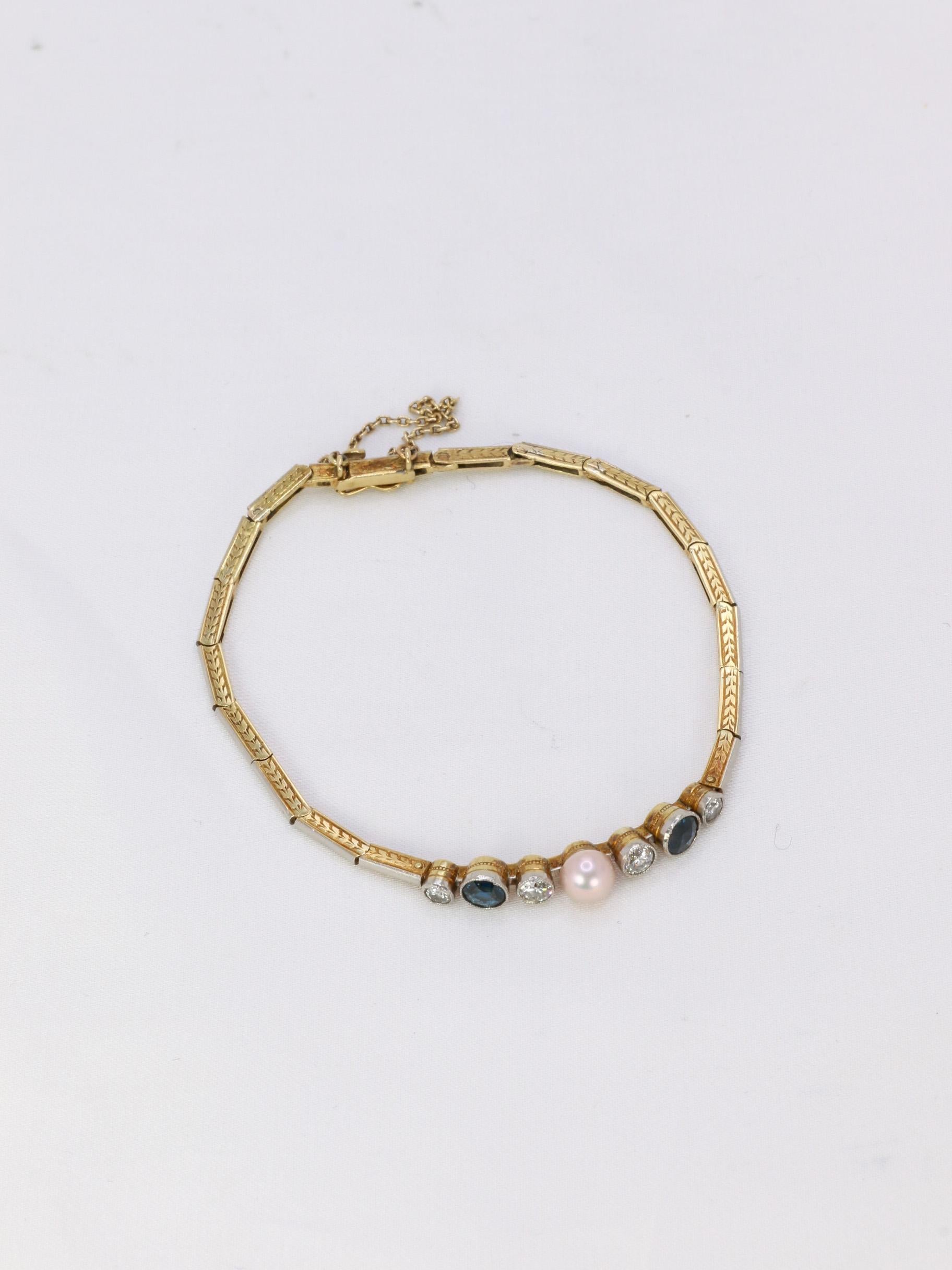 Armband Belle Epoque en or, perle fine bouton rosée, diamants taille ancienne e (Alteuropäischer Brillantschliff) im Angebot