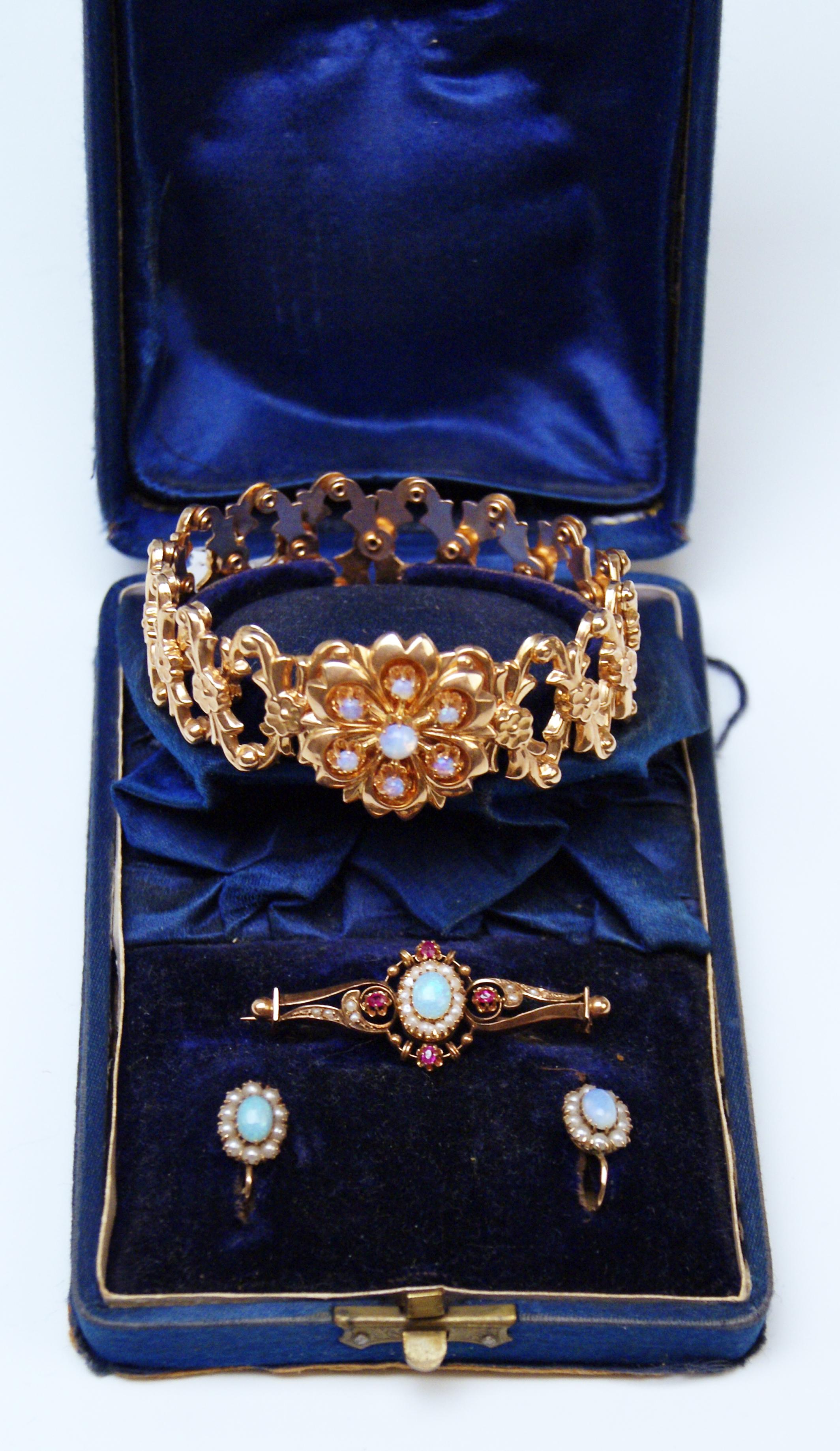 High Victorian Bracelet Brooch Earrings Set Gold 585 Opals Freshwater Pearls Rubies, circa 1880 For Sale