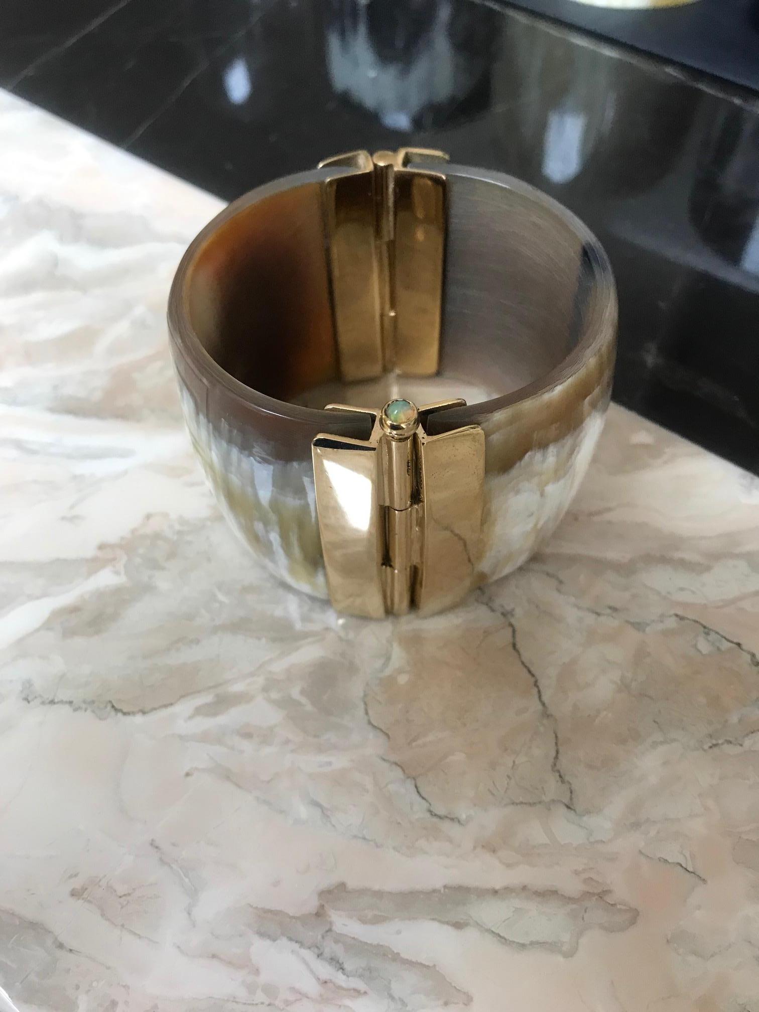 Contemporary Bracelet Cuff Geometric Fouche Horn For Sale