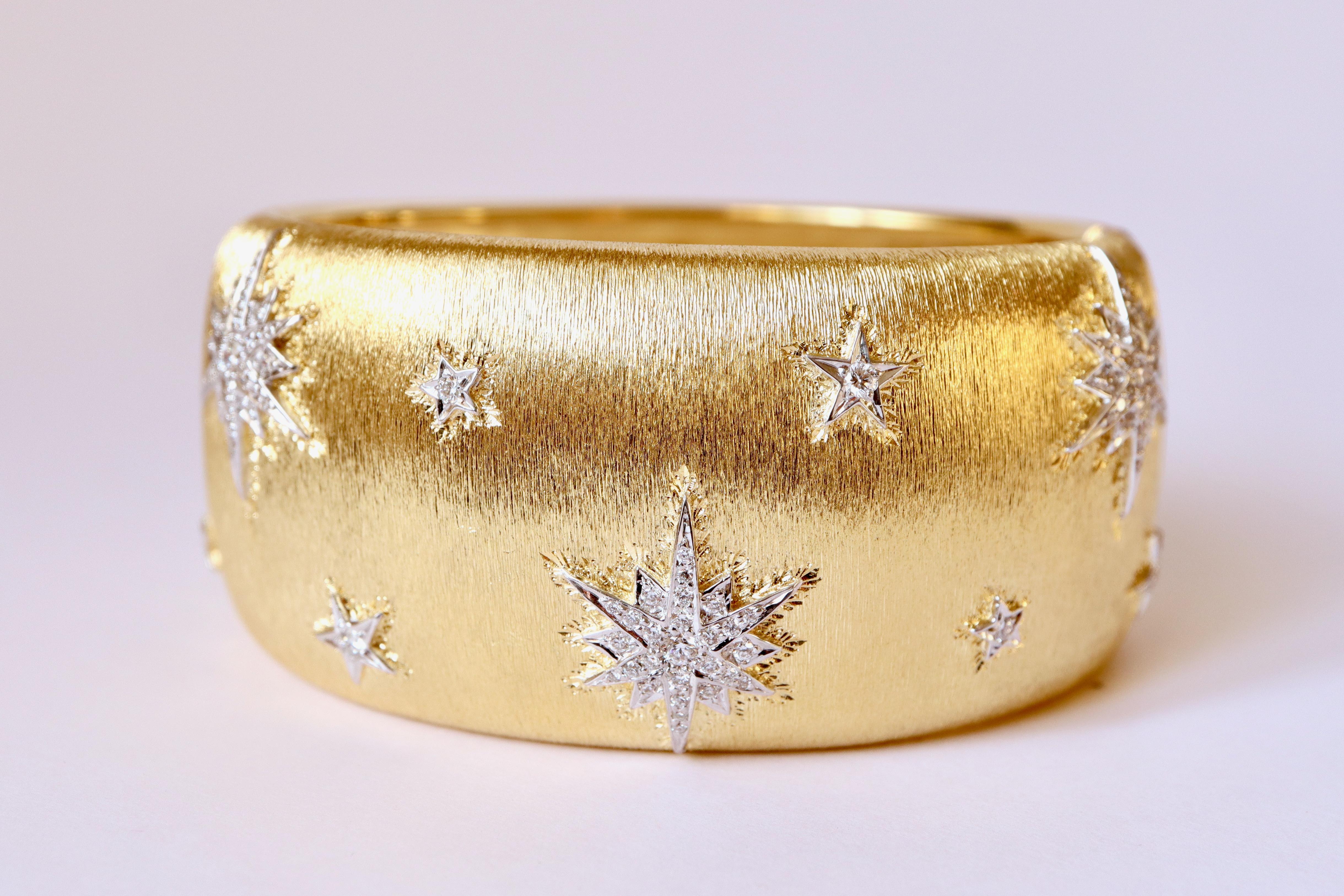 Bracelet with Stars or Snowflakes Diamonds Yellow Gold and White Gold 18 KT For Sale 7