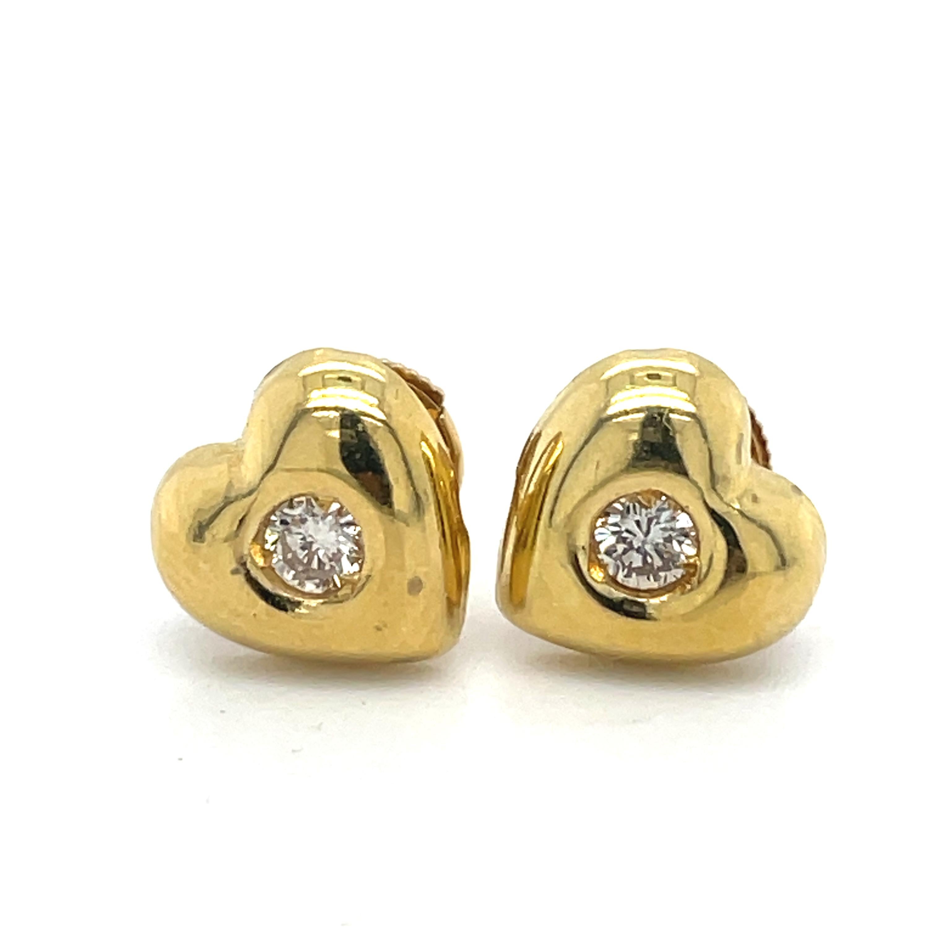 Bracelet & Earrings Heart Jewelry Set, 1.1ct bezel set diamond, 18K Yellow Gold For Sale 11
