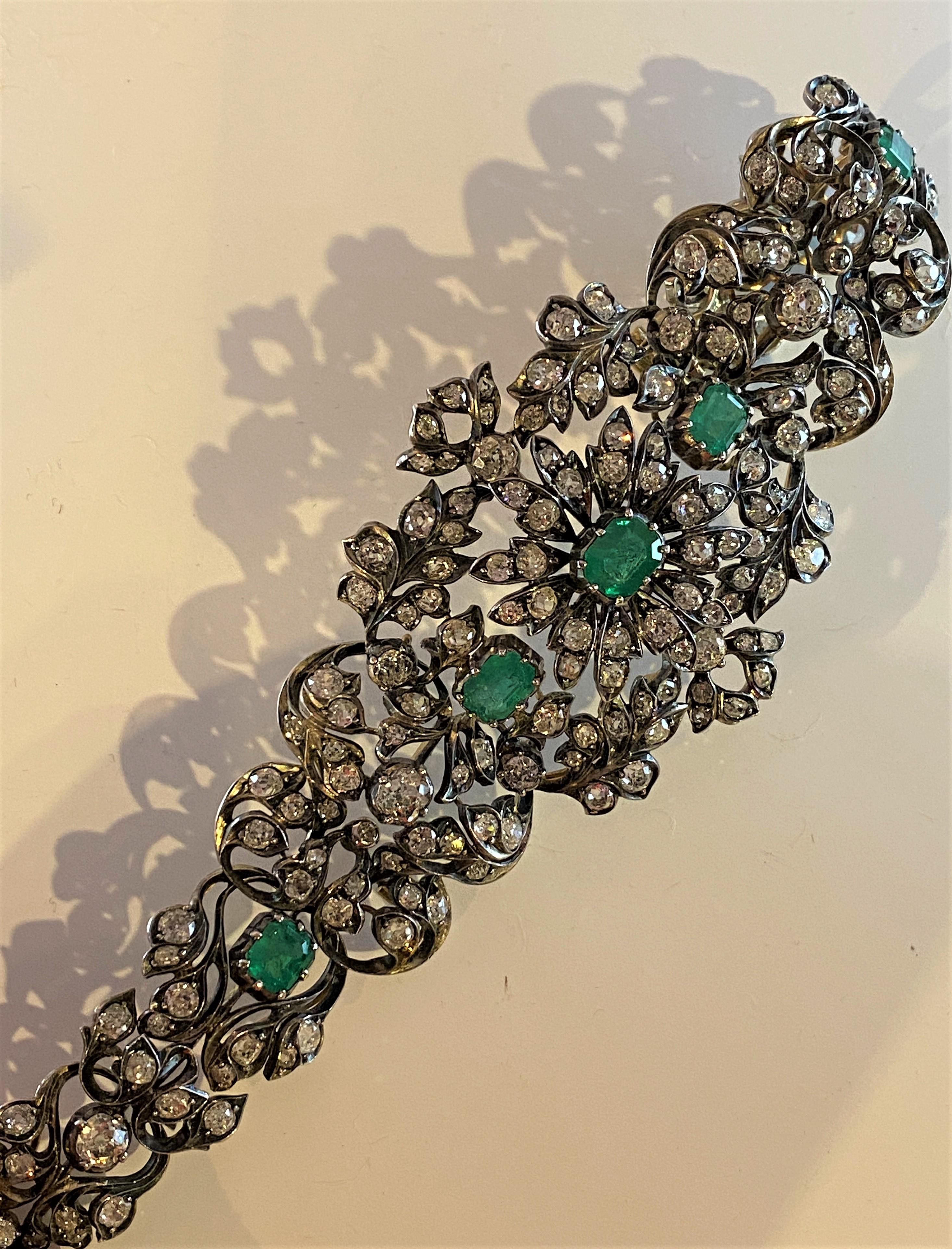 Women's or Men's Bracelet en or 18 Carats et Argent Serti de Diamants et de 6 Émeraudes, Xixème For Sale