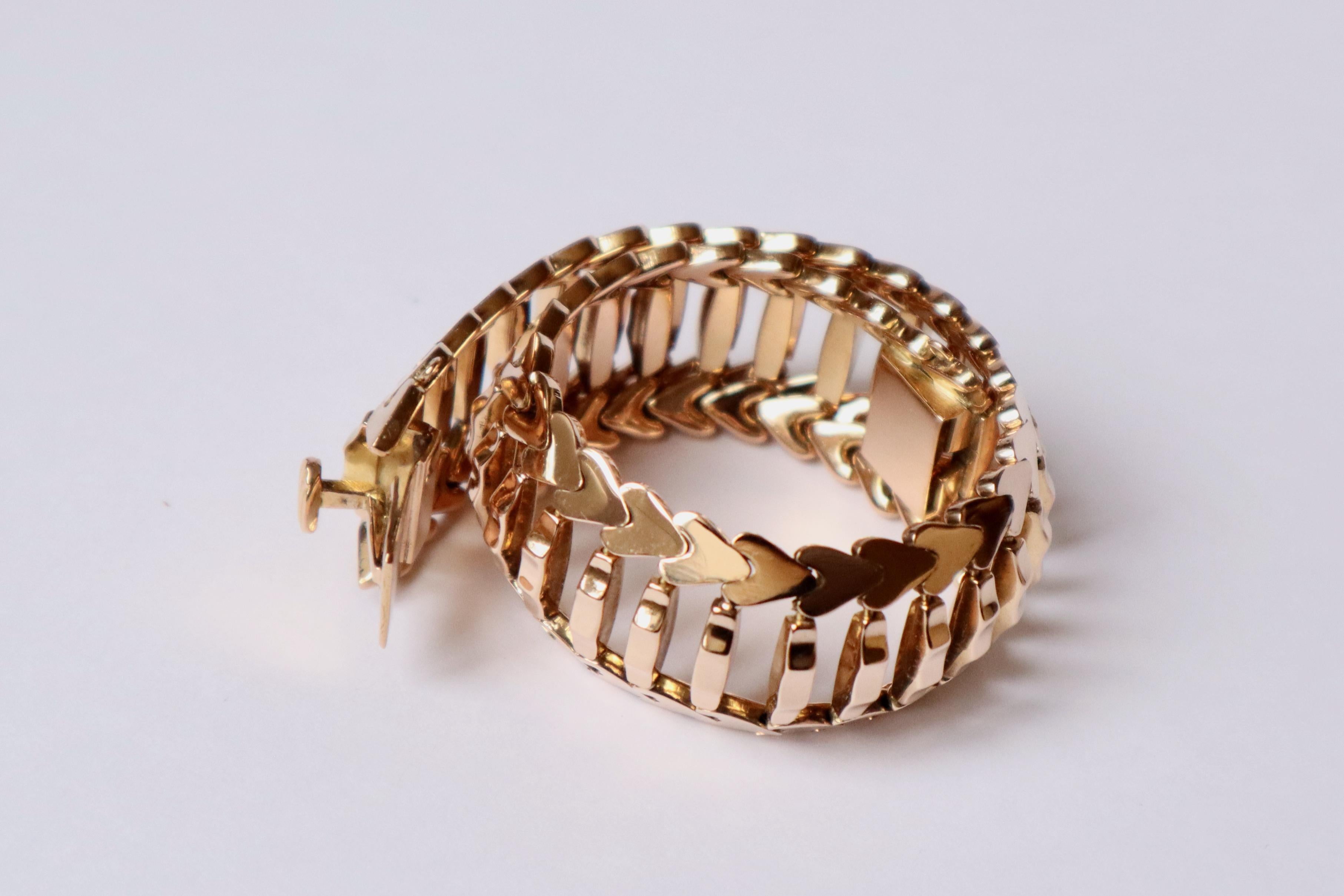 Armband Herze Vintage 1960er Jahre aus 18 Karat Gelbgold im Angebot 4