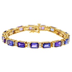 Bracelet in 14k Yellow Gold and 16.8 Cts in Tanzanite and .8 Carats in Diamonds
