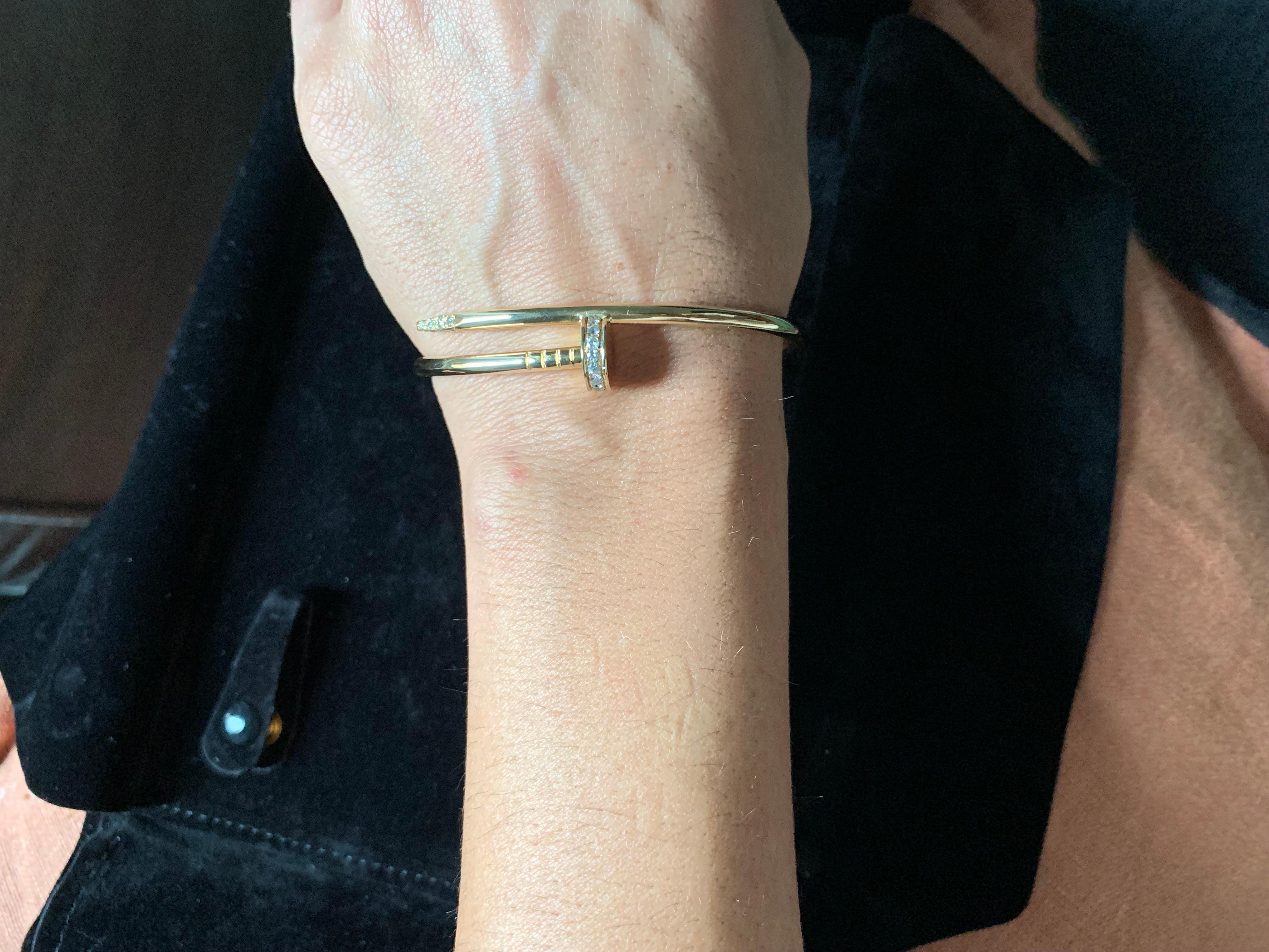 Taille brillant Bracelet Chiodo en or massif 18 carats et diamants en vente