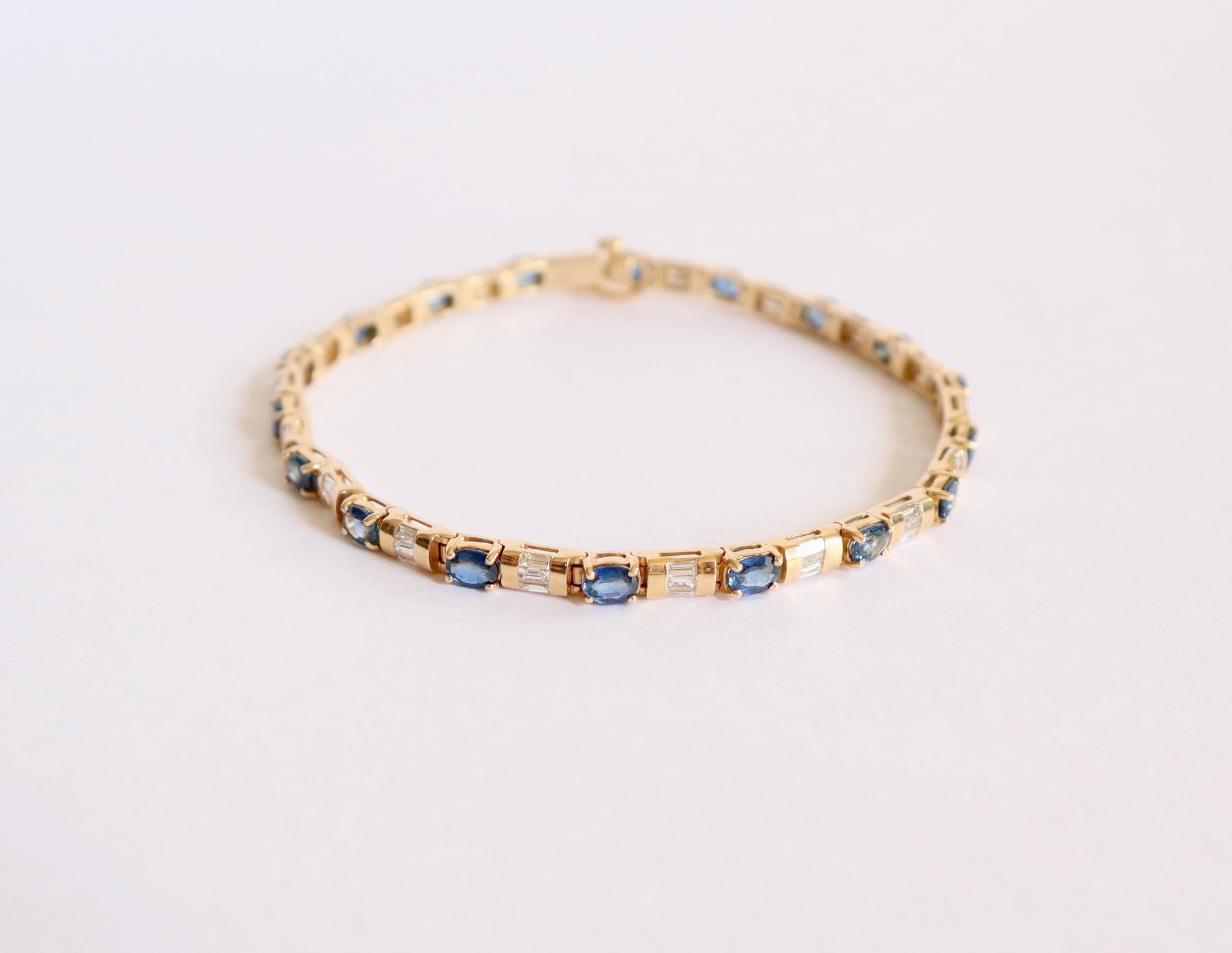 Bracelet en or jaune 18 carats, 18 saphirs pour 4,02 carats d'émeraudes et 2,94 carats de diamants en vente 7