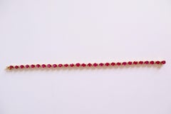 Armband aus 18 Karat Gelbgold, 28 Rubinen 10,5 Karat und Diamanten