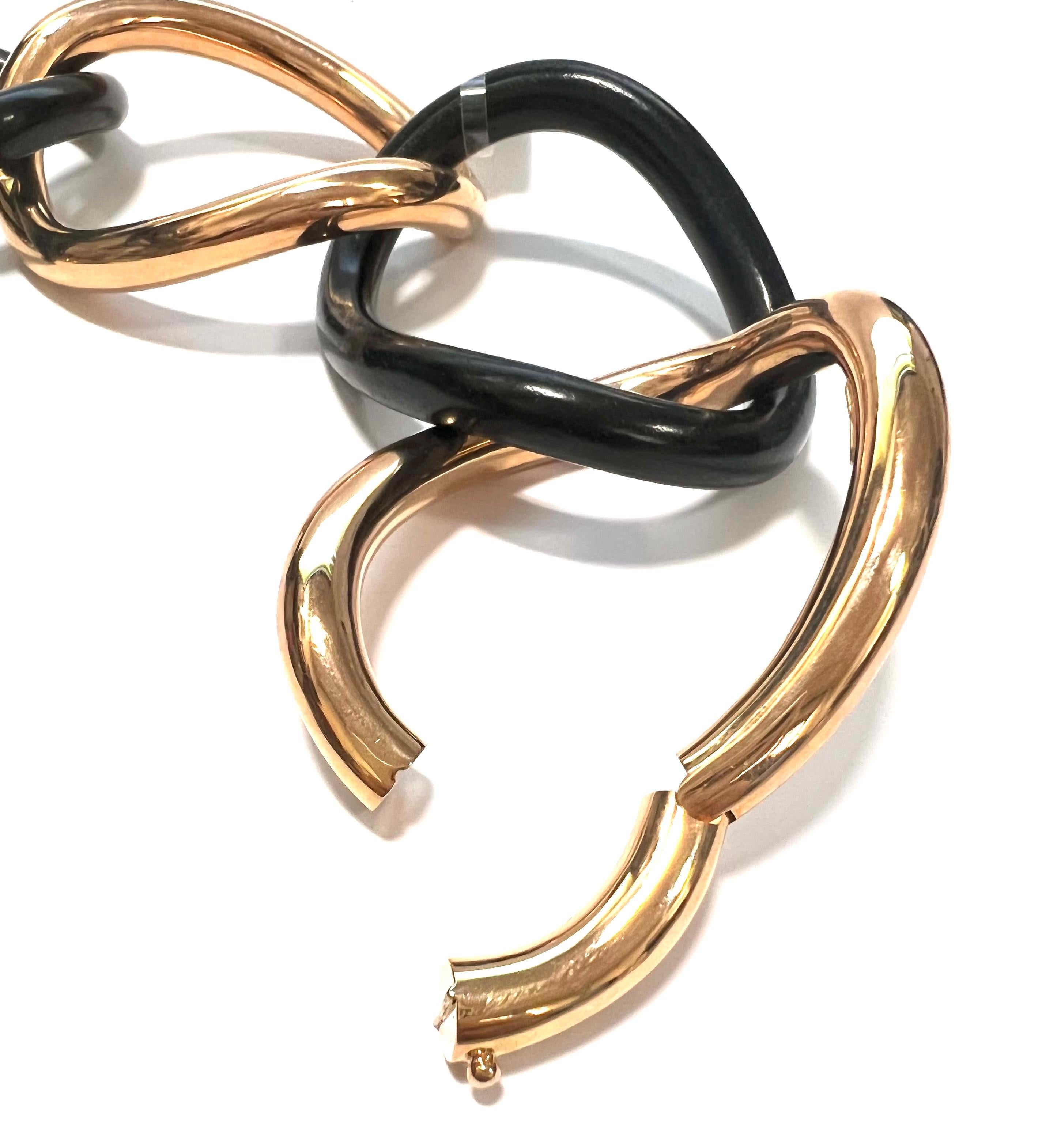 Bracelet in Big Groumette Links in 18k Rose Gold and Ebony In New Condition In Milano, Lombardia