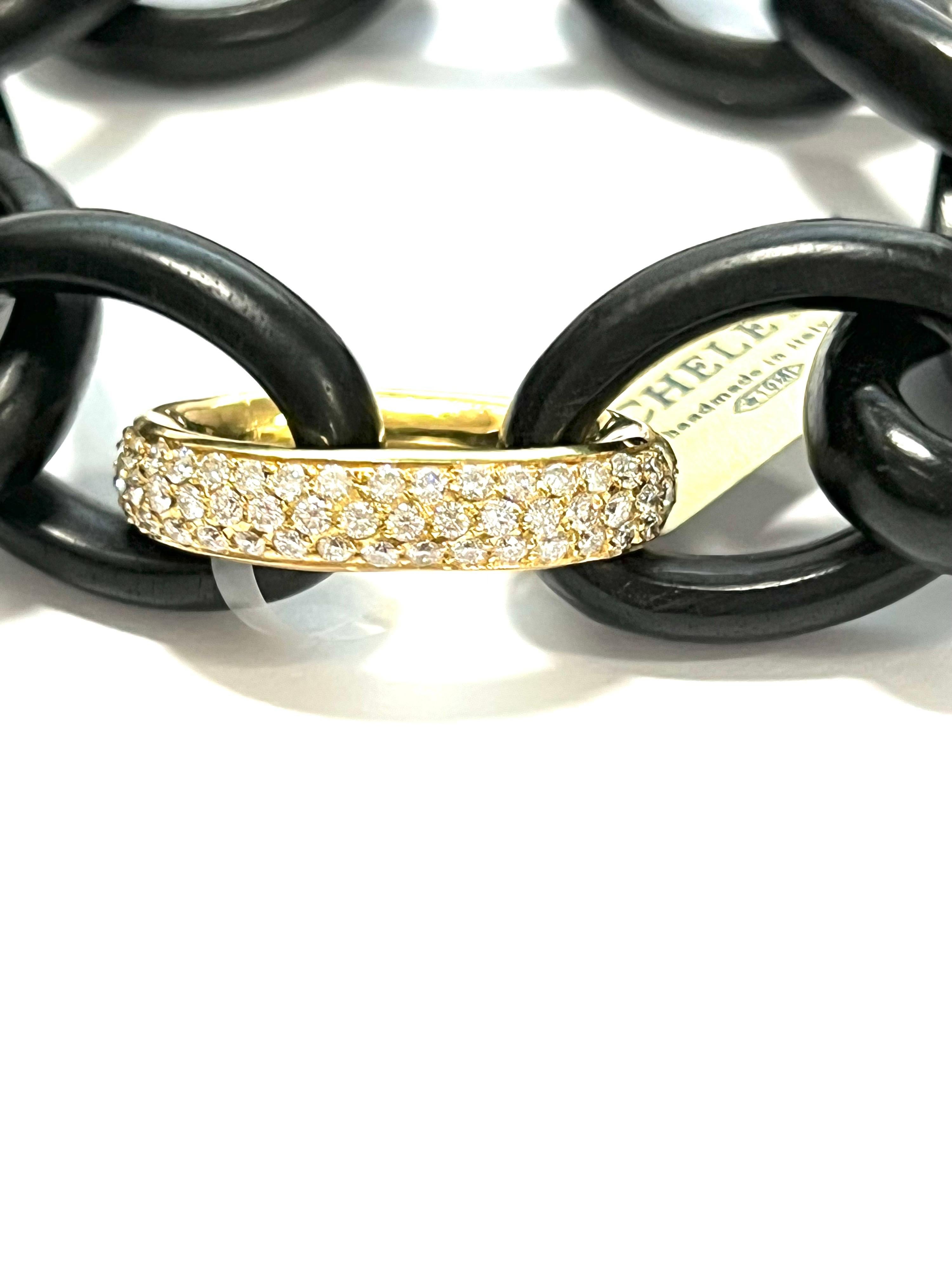 Bracelet In Ebony Links with 18k Yellow Gold and Diamond Clasp
Total weight gr. 19.2
Gold weight gr. 8
Diamonds GVVS Ct. 1.6