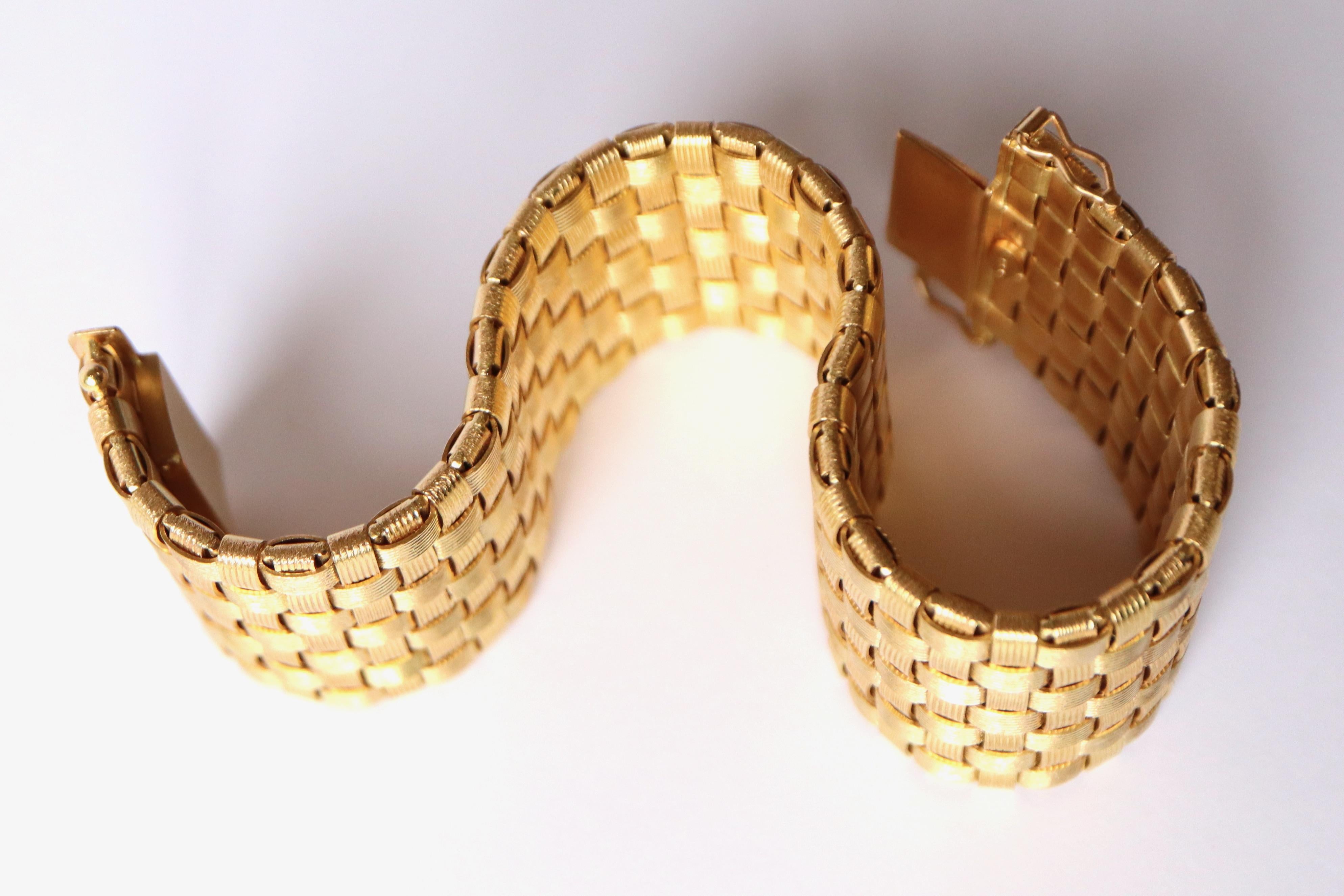 Armband aus Gold 18 kt mit quadratischen geflochtenen Gliedern im Angebot 7
