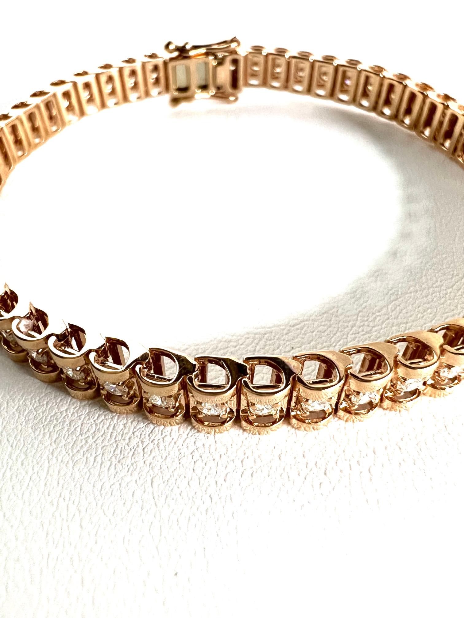 Women's Bracelet in Red Gold with Diamonds For Sale