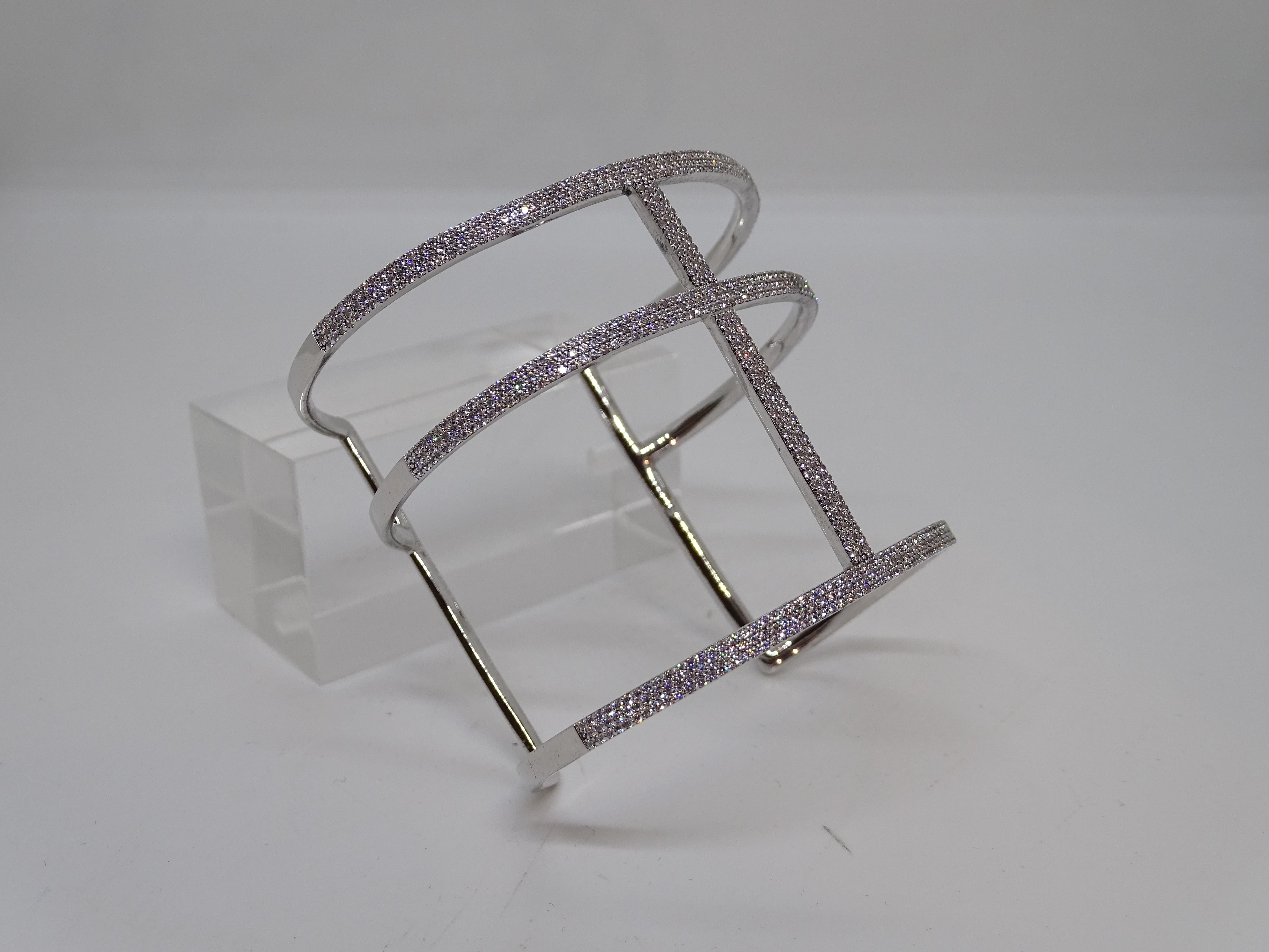 Bracciale in argento sterling e pavé di zirconi, Guiot de Bourg Parigi Francia in vendita 12