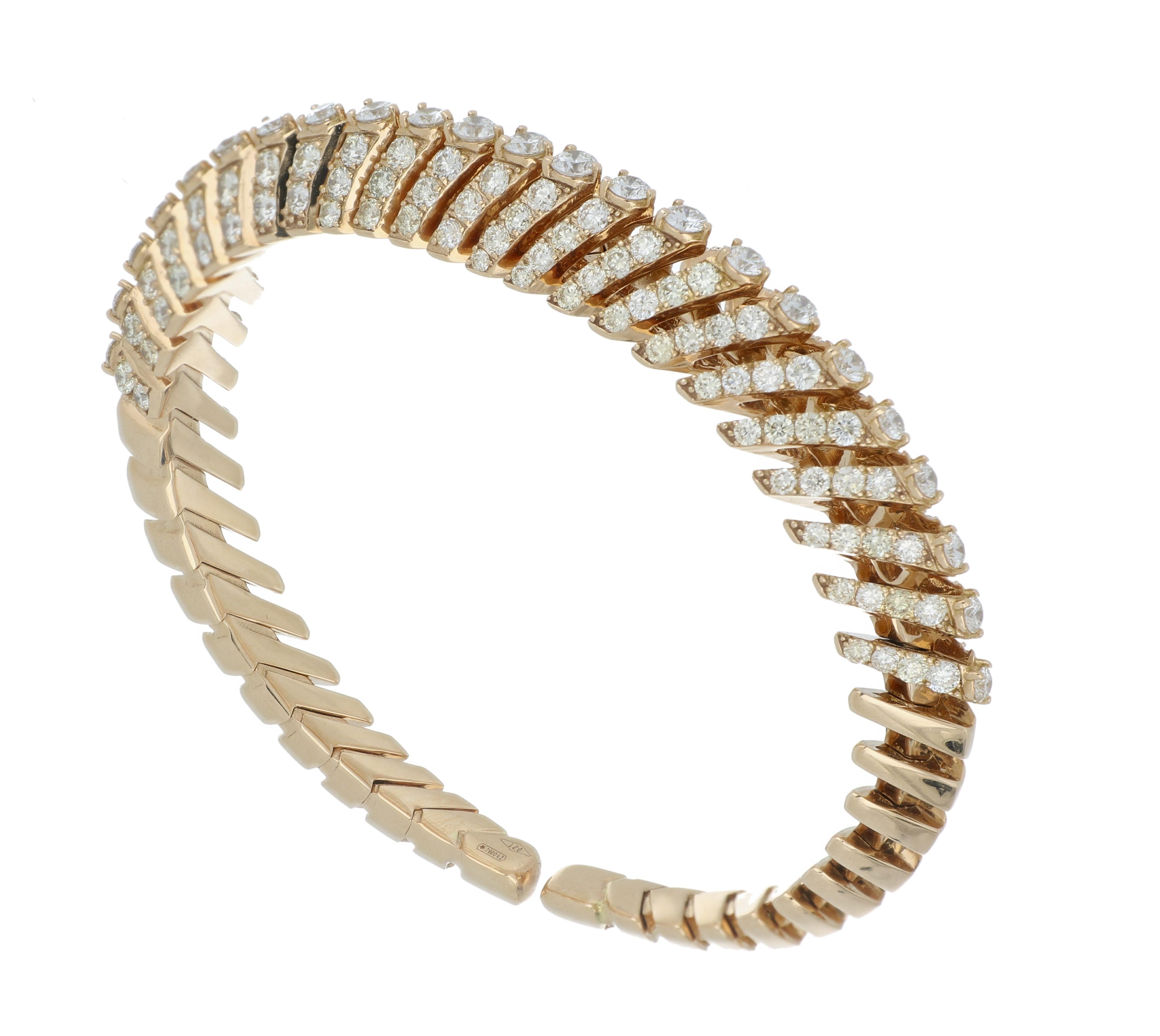 Bracelet Rose Gold 18 Karat with Cream and White Diamonds Color G VS, Handmade For Sale 1