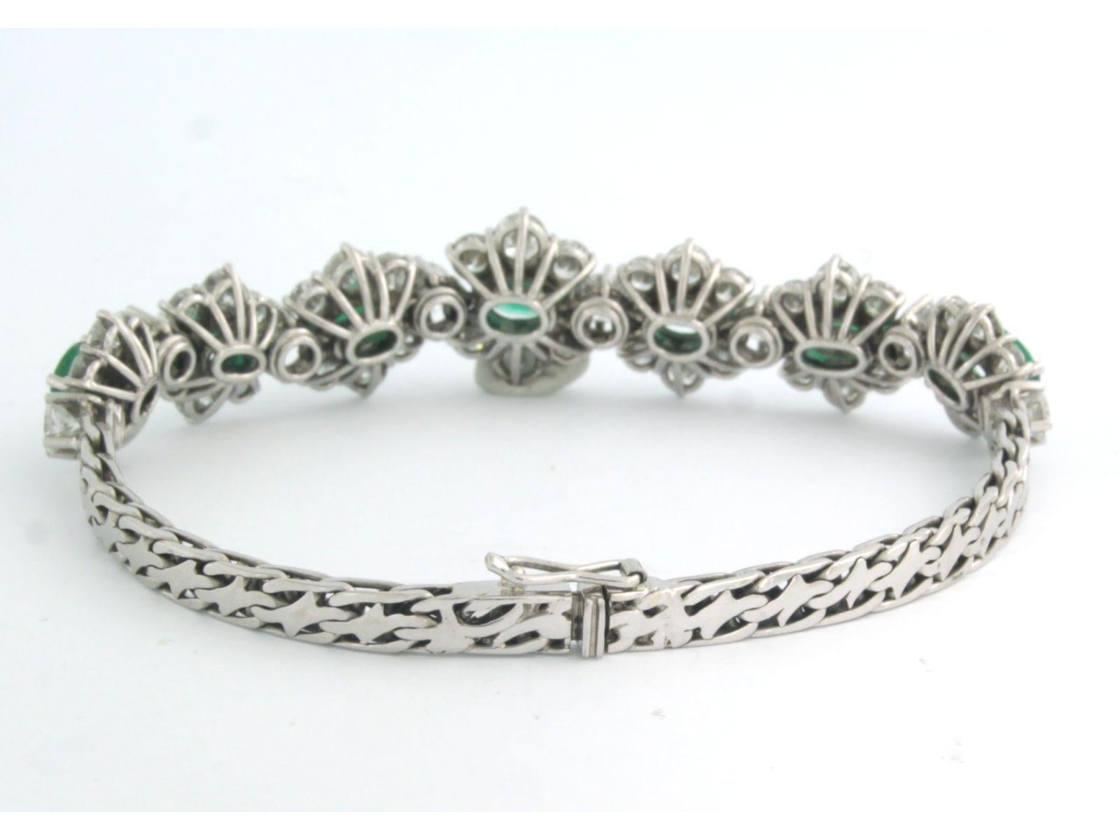 Bracelet set with emerald and brilliant cut diamonds up to 6.00ct 18k white gold For Sale 1