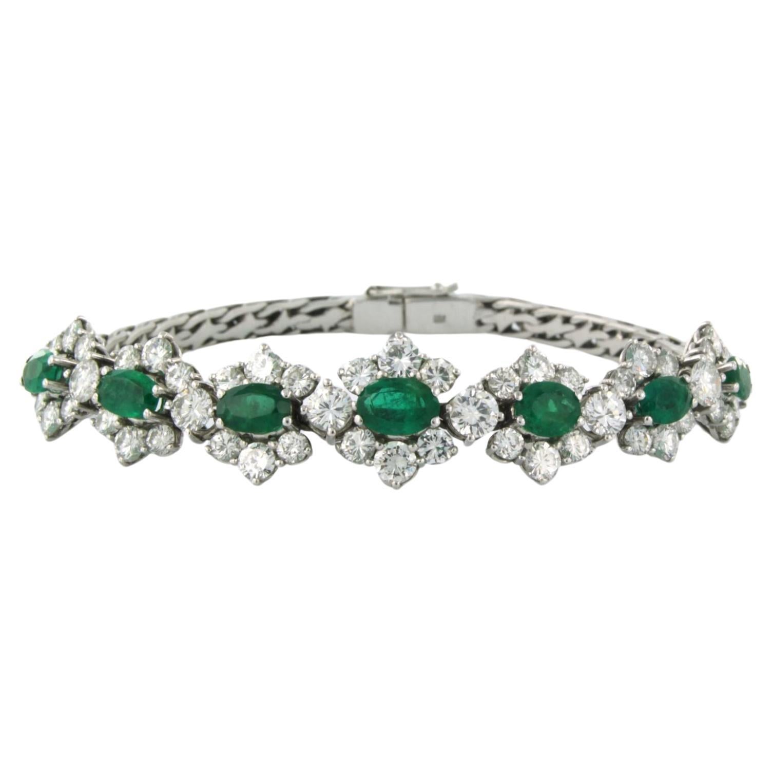 Bracelet set with emerald and brilliant cut diamonds up to 6.00ct 18k white gold For Sale