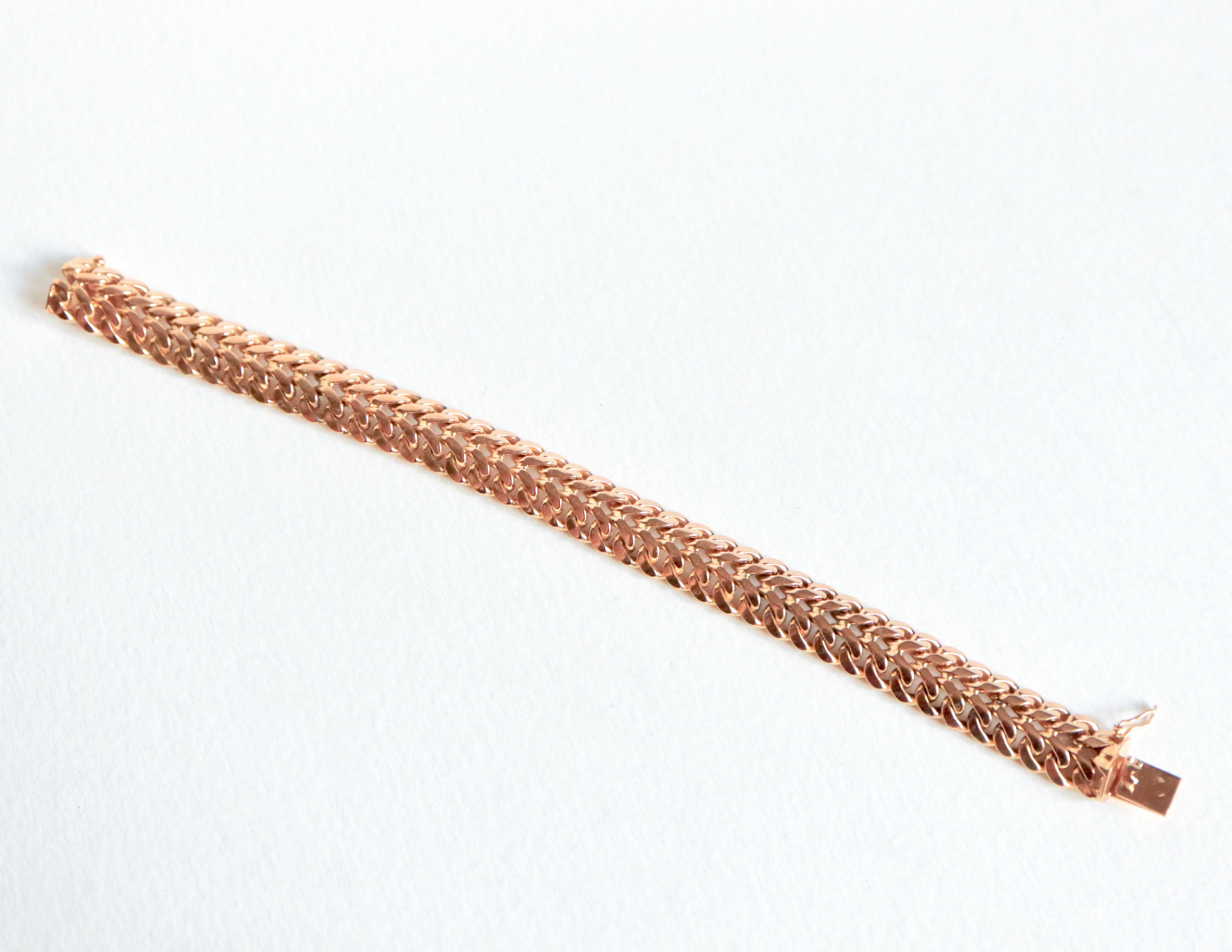 Bracelet Vintage circa 1960 in 18 Karat Yellow Gold Double Links Gourmette For Sale 8