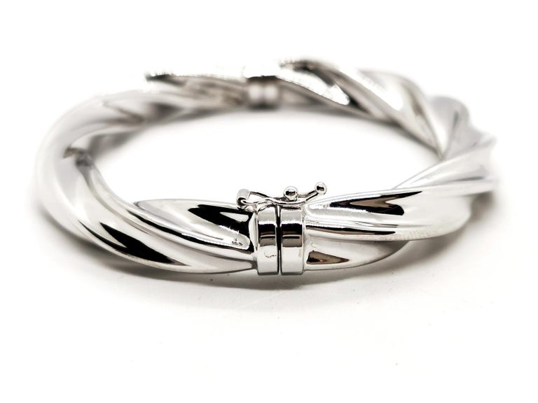 Beautiful White Gold Bracelet. main image 1