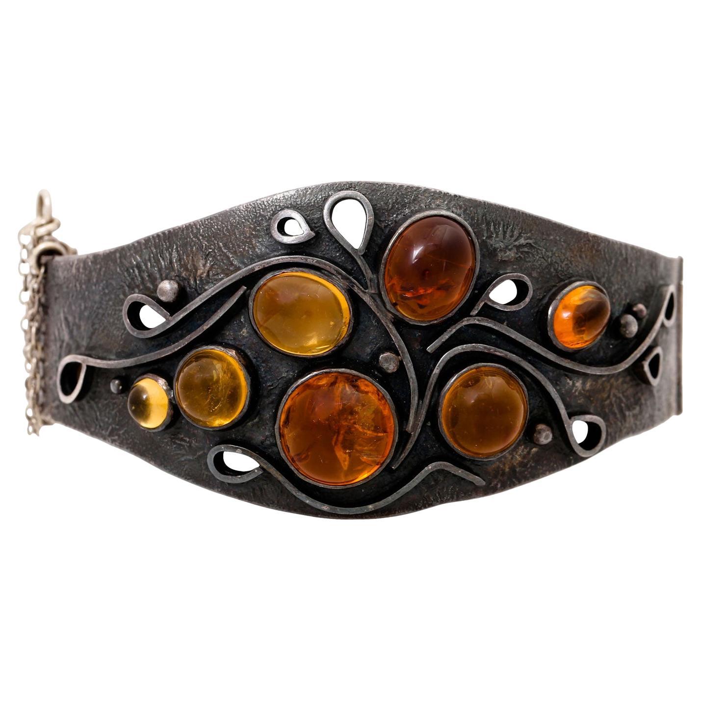 Bracelet with 7 Citrine Cabochons For Sale