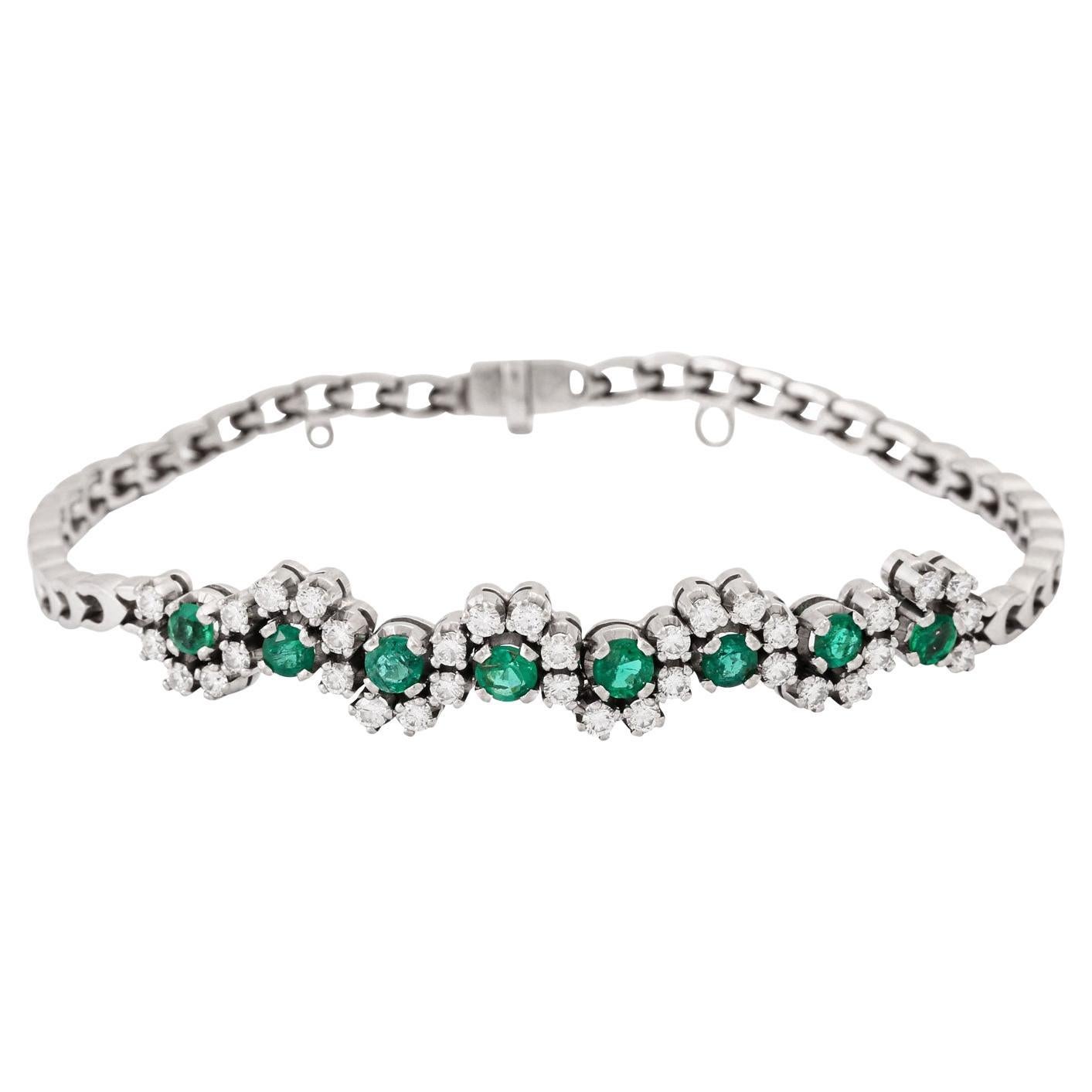 Bracelet with 8 Emeralds Total Approx. 1.09 Ct and Brilliant-Cut Diamonds Total For Sale