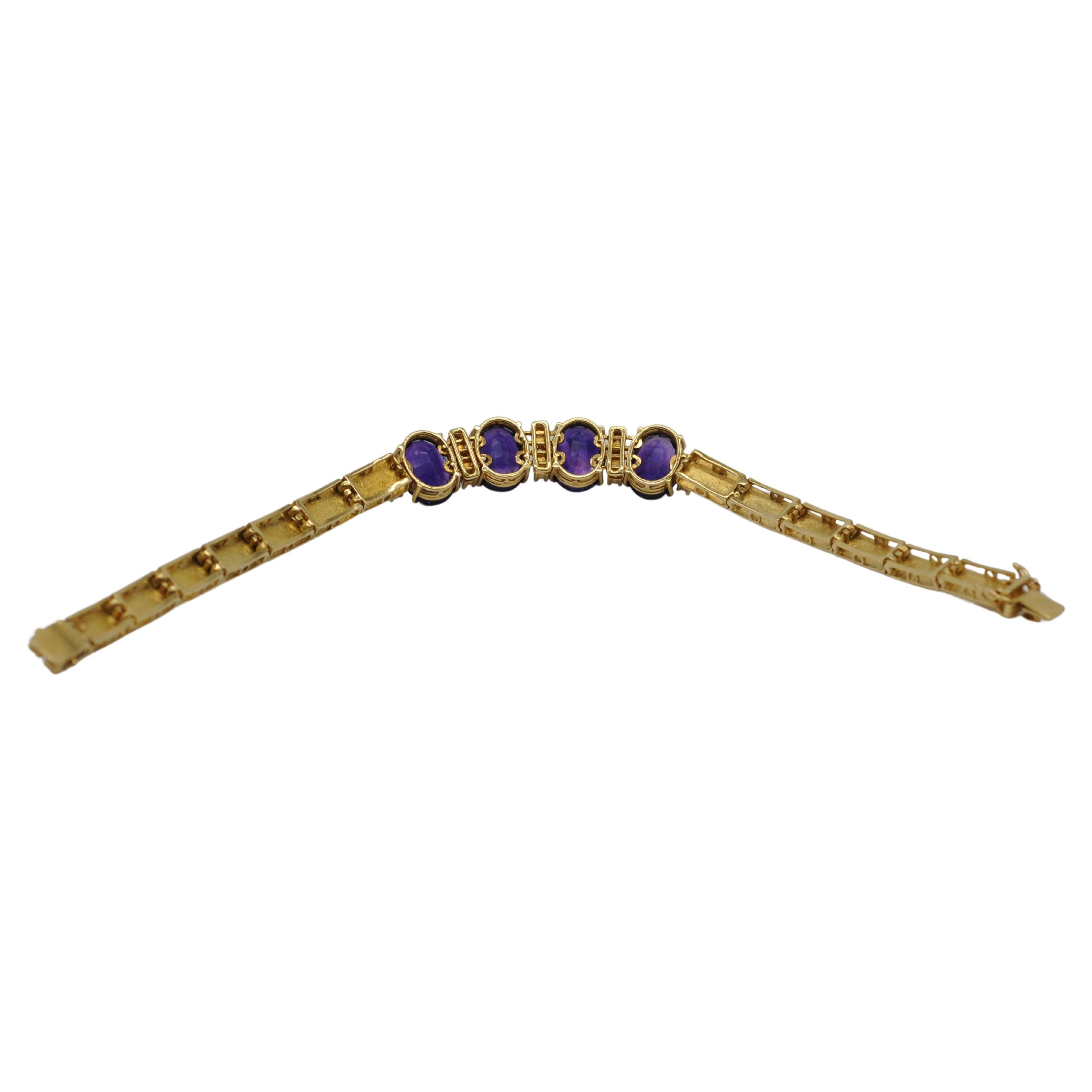 Bracelet with amethysts and diamonds in 18k gold For Sale 5