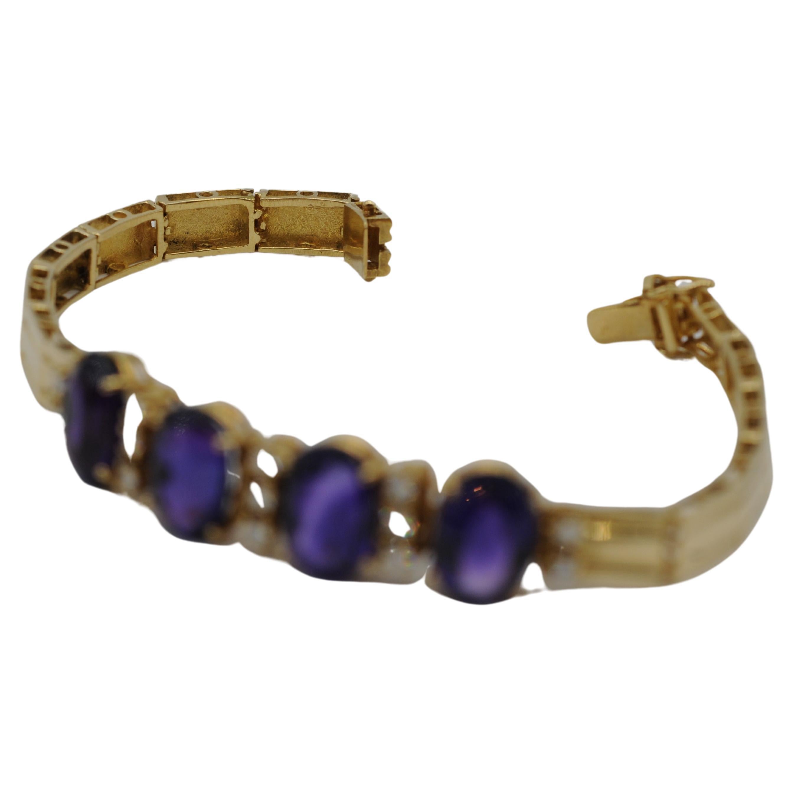 Art Deco Bracelet with amethysts and diamonds in 18k gold For Sale