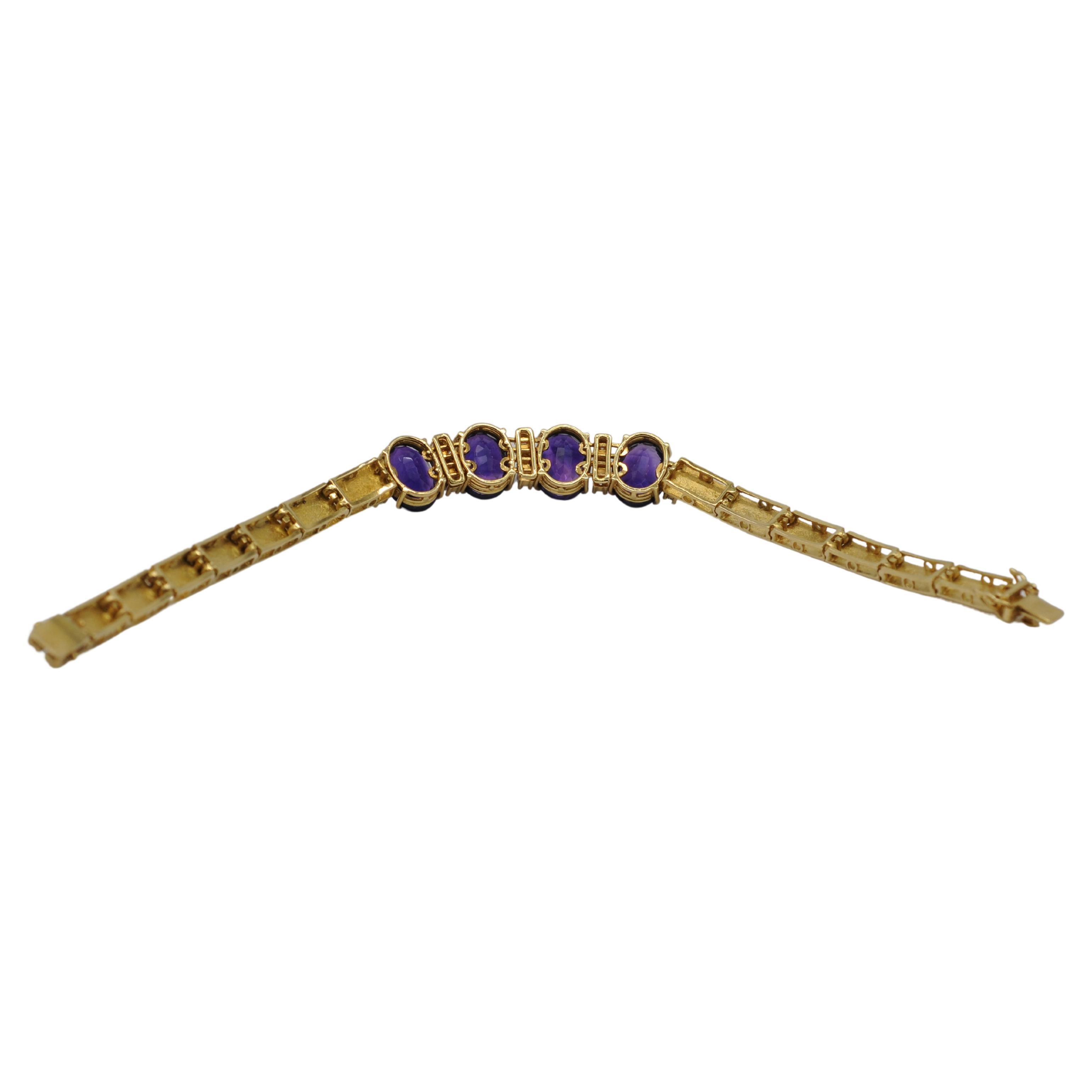 Women's or Men's Bracelet with amethysts and diamonds in 18k gold For Sale
